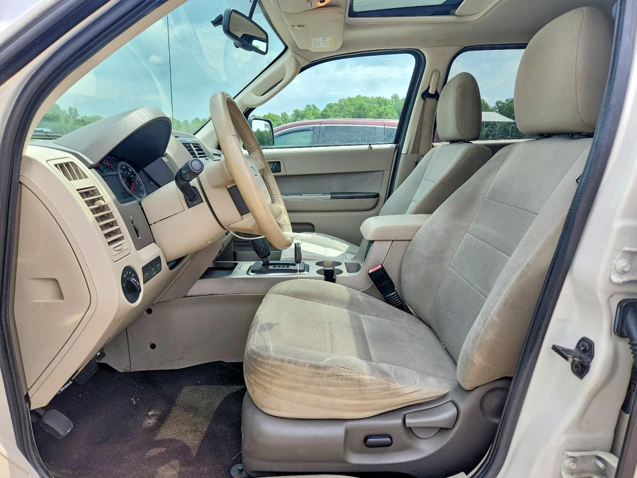 2012 Ford Escape Xlt White vin: 1FMCU0D76CKB00472