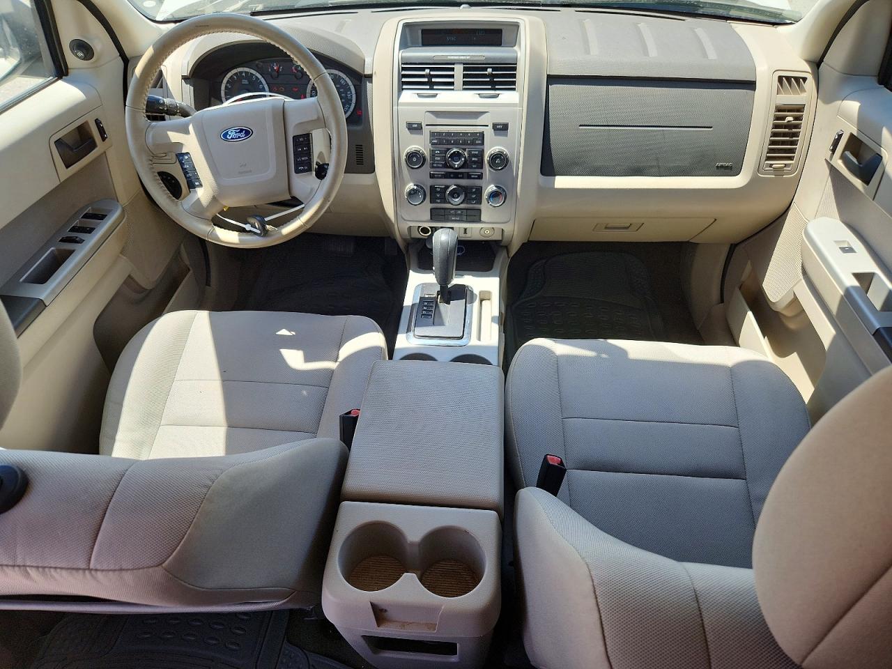 2012 Ford Escape Xlt White vin: 1FMCU0D76CKB42625