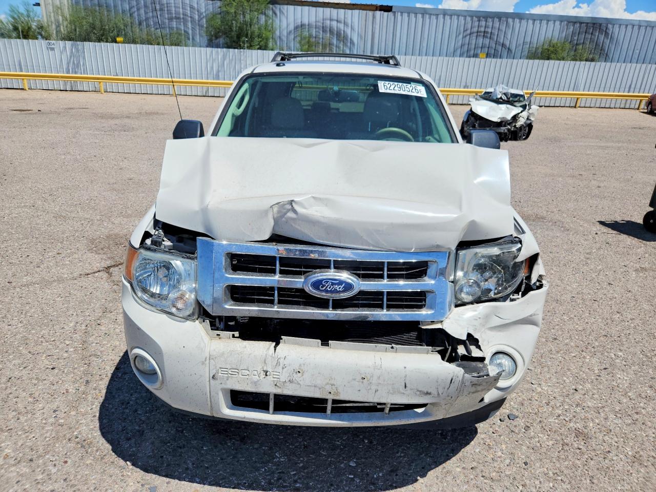 2012 Ford Escape Xlt White vin: 1FMCU0D76CKB42625