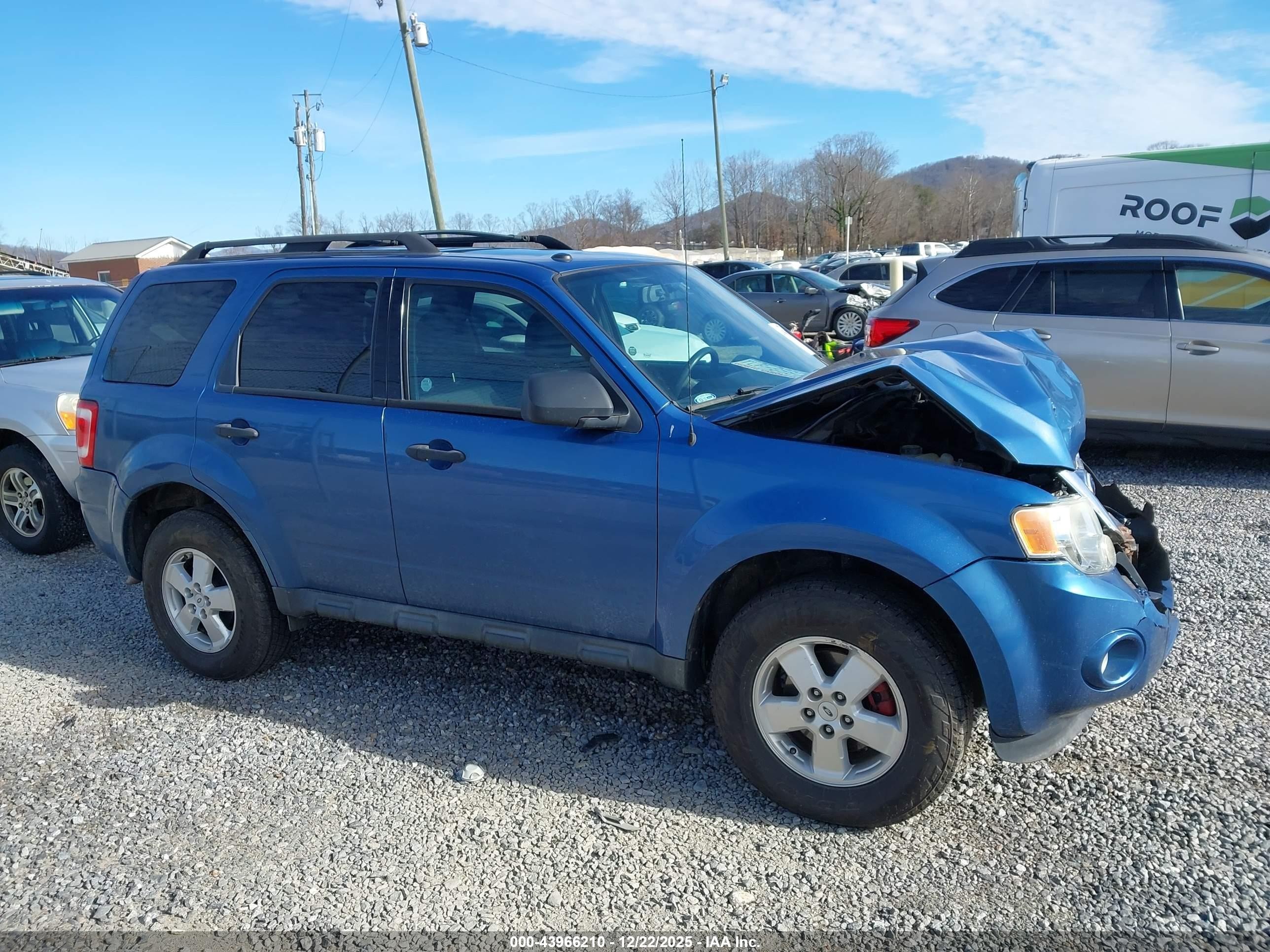 2010 Ford Escape Xlt Синий vin: 1FMCU0D77AKA72663