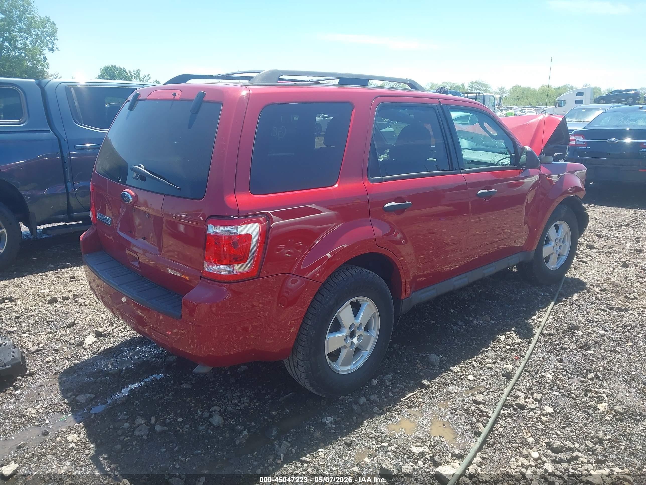 2010 Ford Escape Xlt Темно-бордовый vin: 1FMCU0D77AKC87766