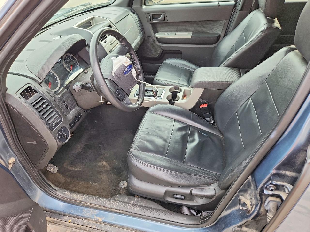2011 Ford Escape Xlt Teal vin: 1FMCU0D77BKA97791