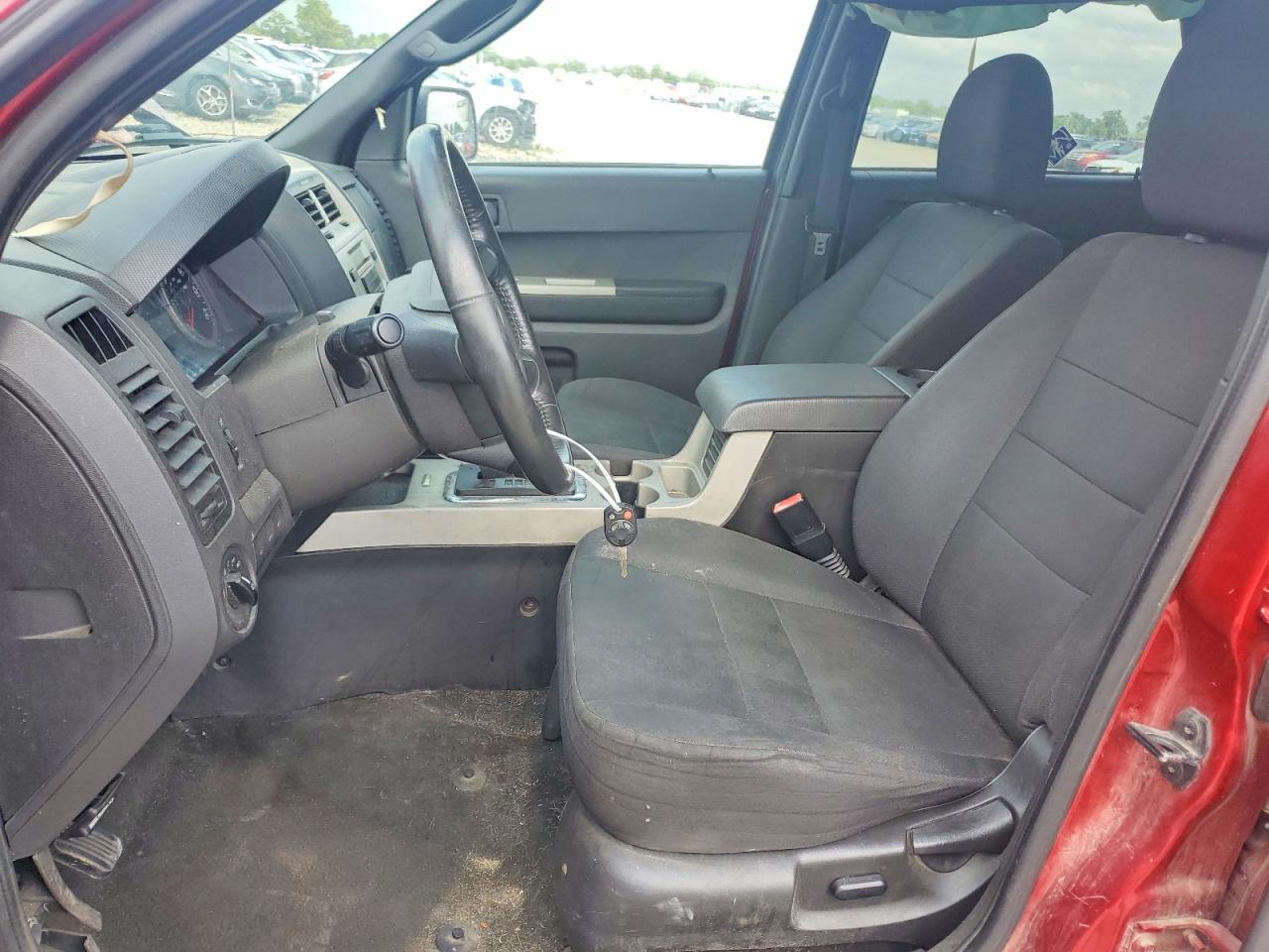 2011 Ford Escape Xlt Red vin: 1FMCU0D77BKB22253