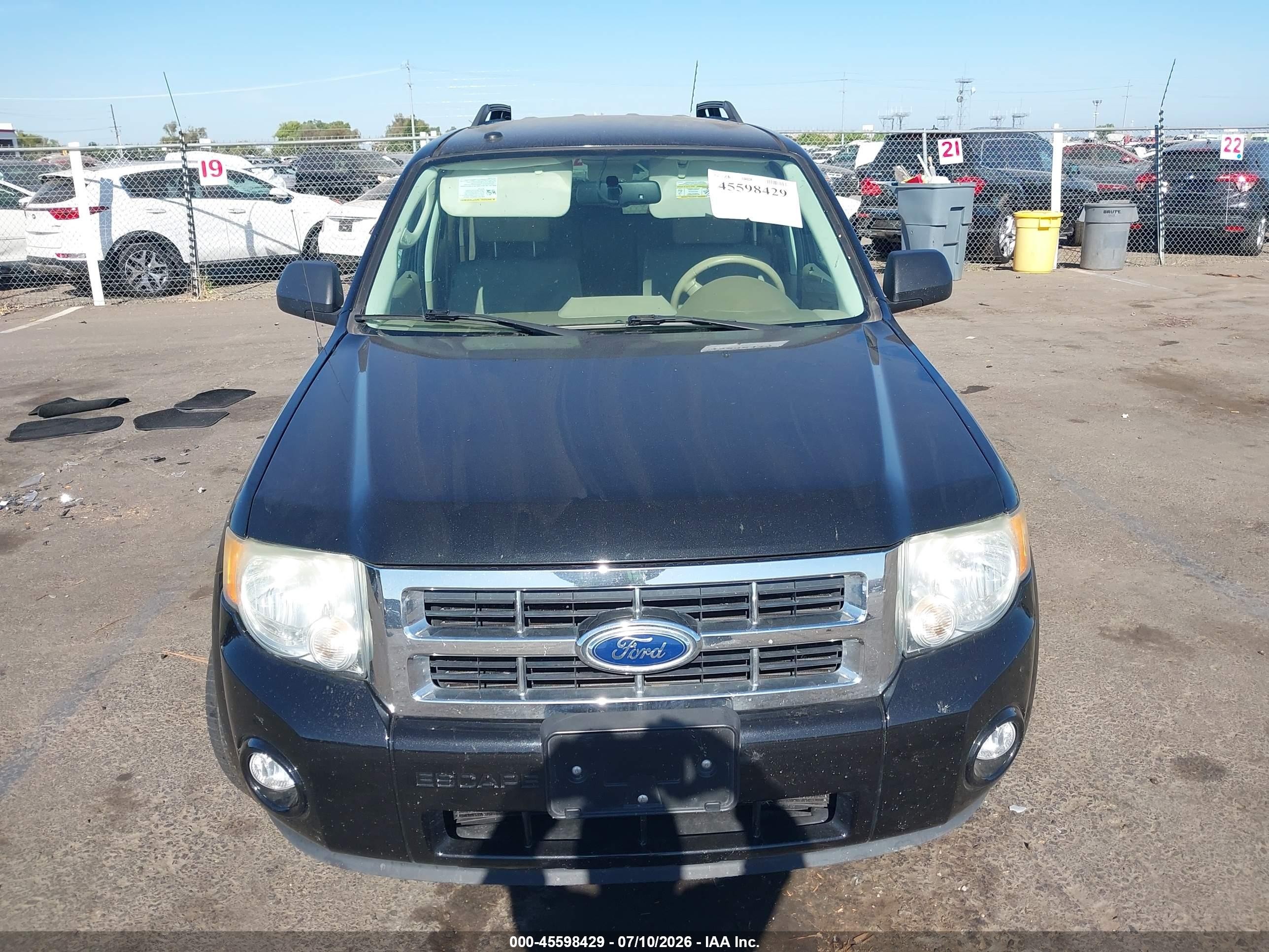 2011 Ford Escape Xlt Black vin: 1FMCU0D77BKB65586