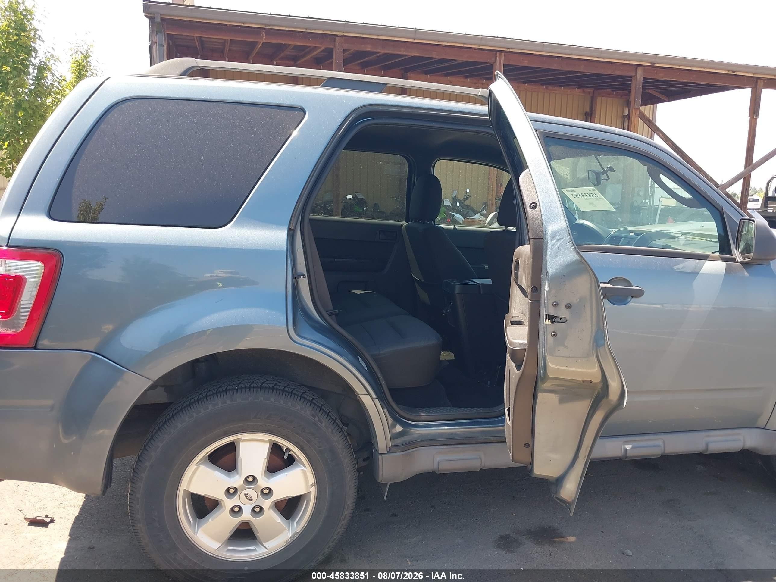 2011 Ford Escape Xlt Blue vin: 1FMCU0D77BKB66866