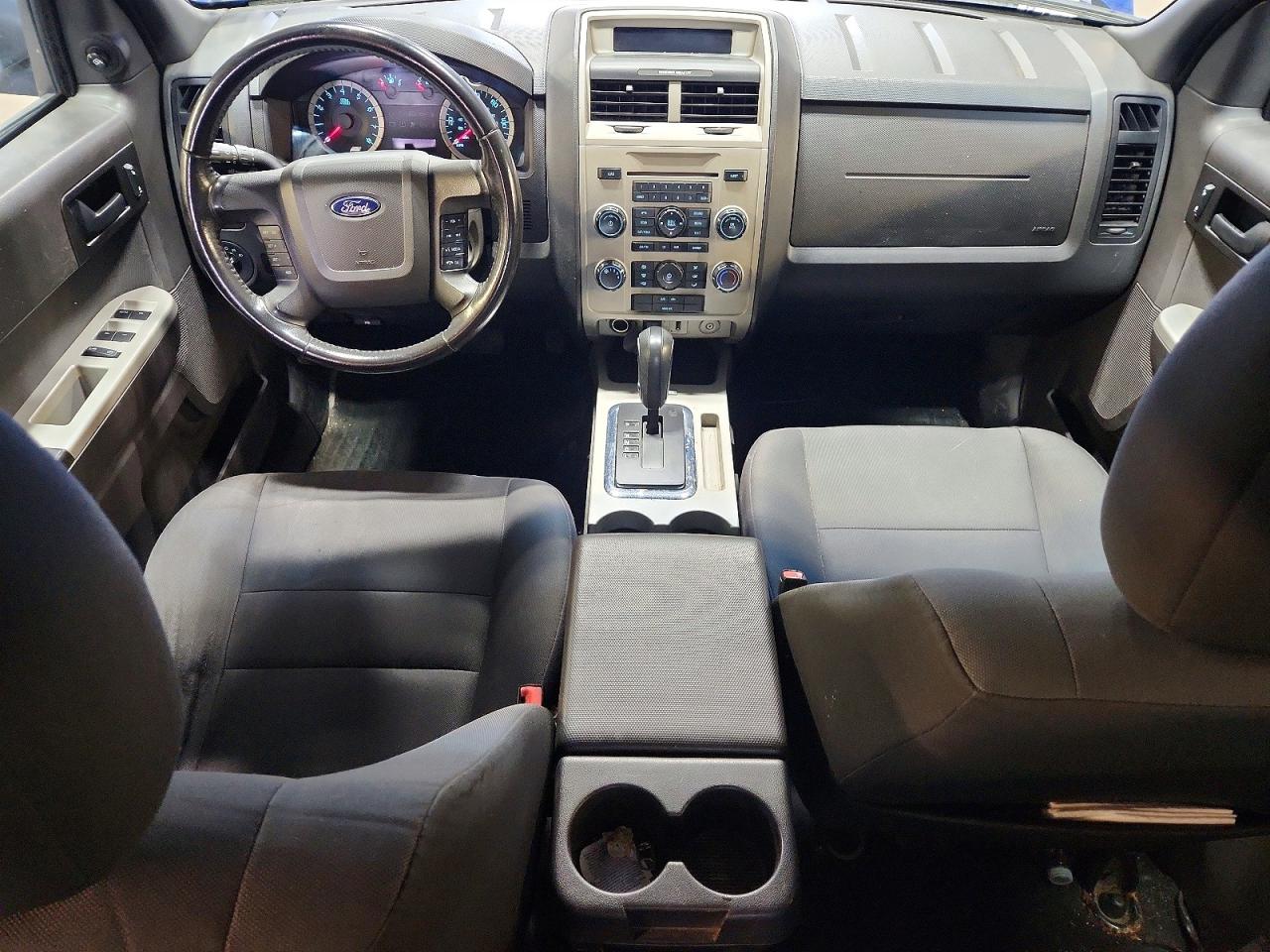 2011 Ford Escape Xlt Синий vin: 1FMCU0D77BKB71291