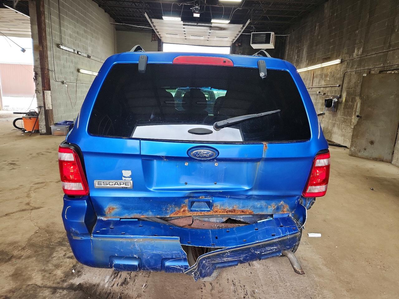 2011 Ford Escape Xlt Синий vin: 1FMCU0D77BKB71291