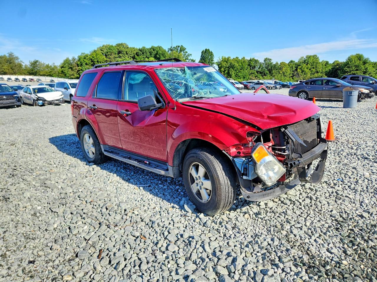 2011 Ford Escape Xlt Red vin: 1FMCU0D77BKB88687