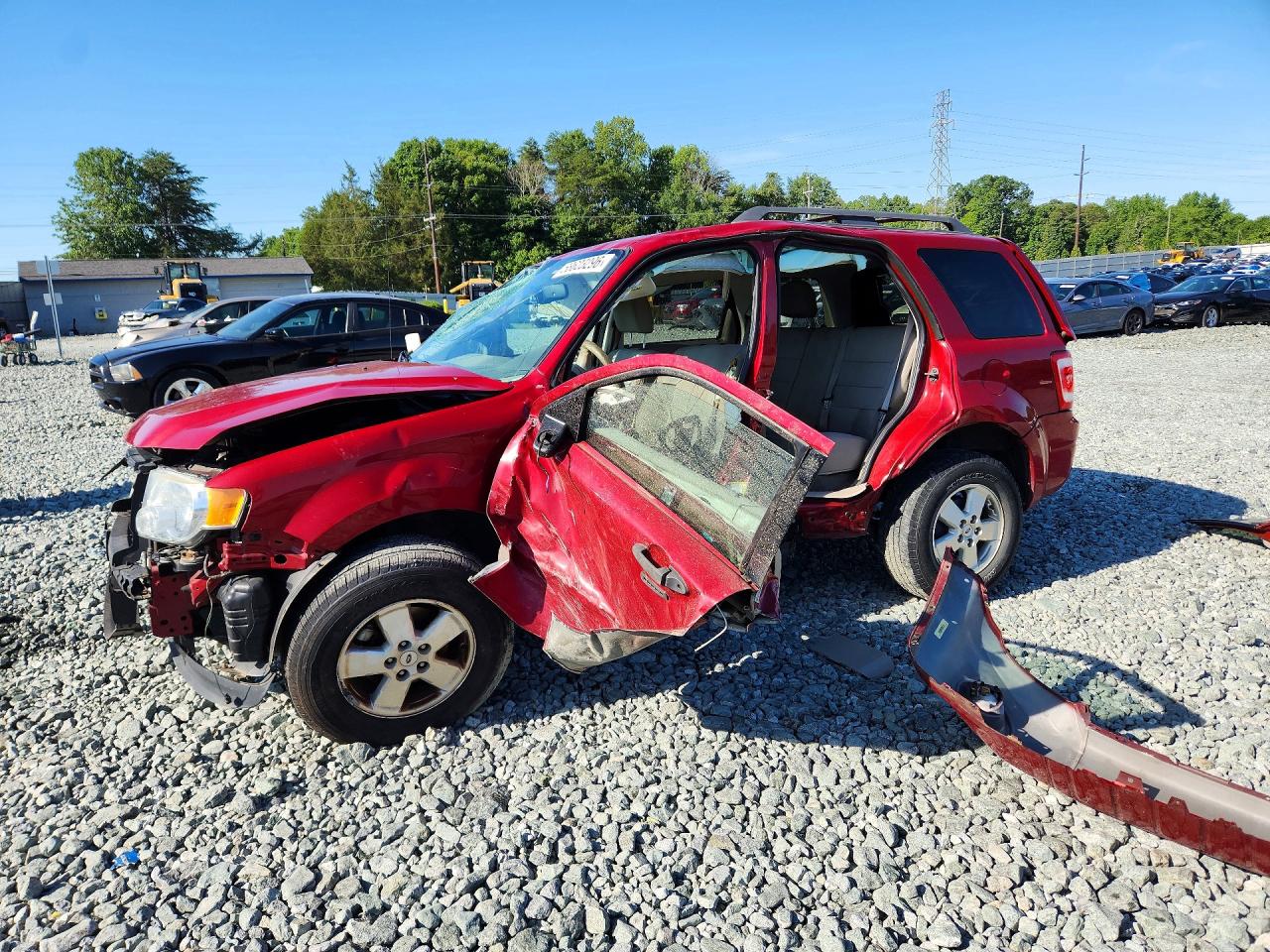2011 Ford Escape Xlt Red vin: 1FMCU0D77BKB88687