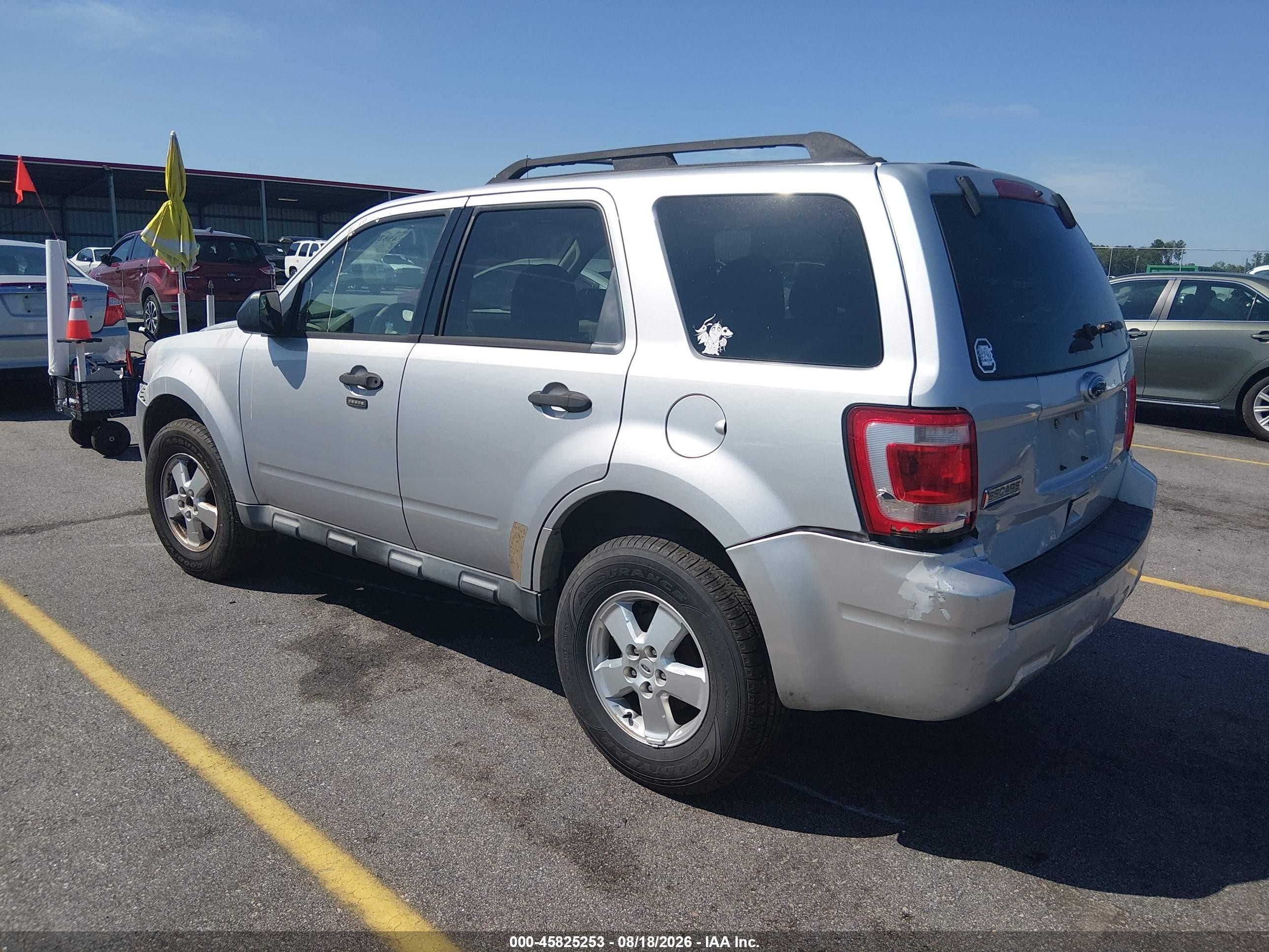 2012 Ford Escape Xlt Серебряный vin: 1FMCU0D77CKA03930