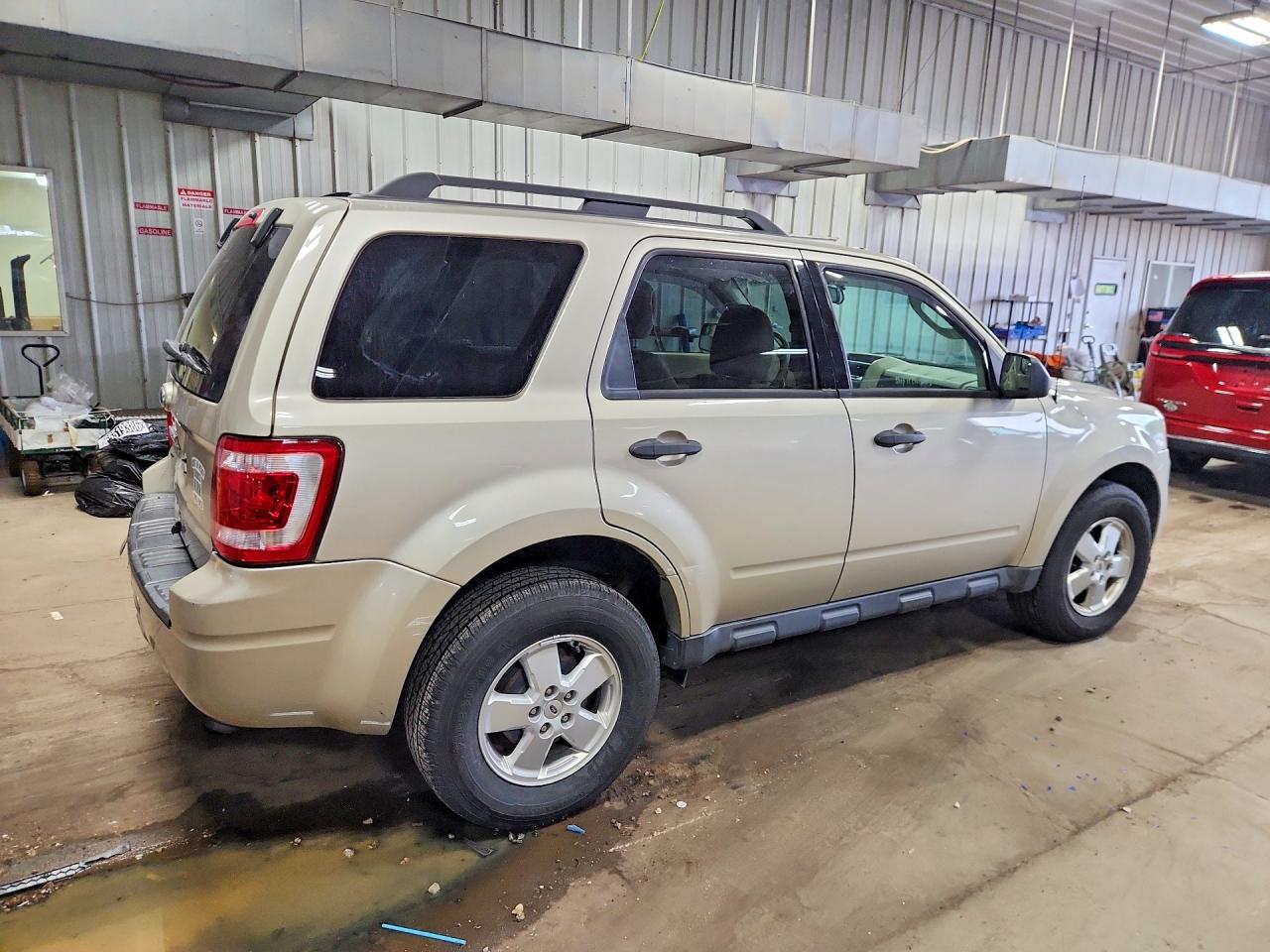 2012 Ford Escape Xlt Tan vin: 1FMCU0D77CKA72388