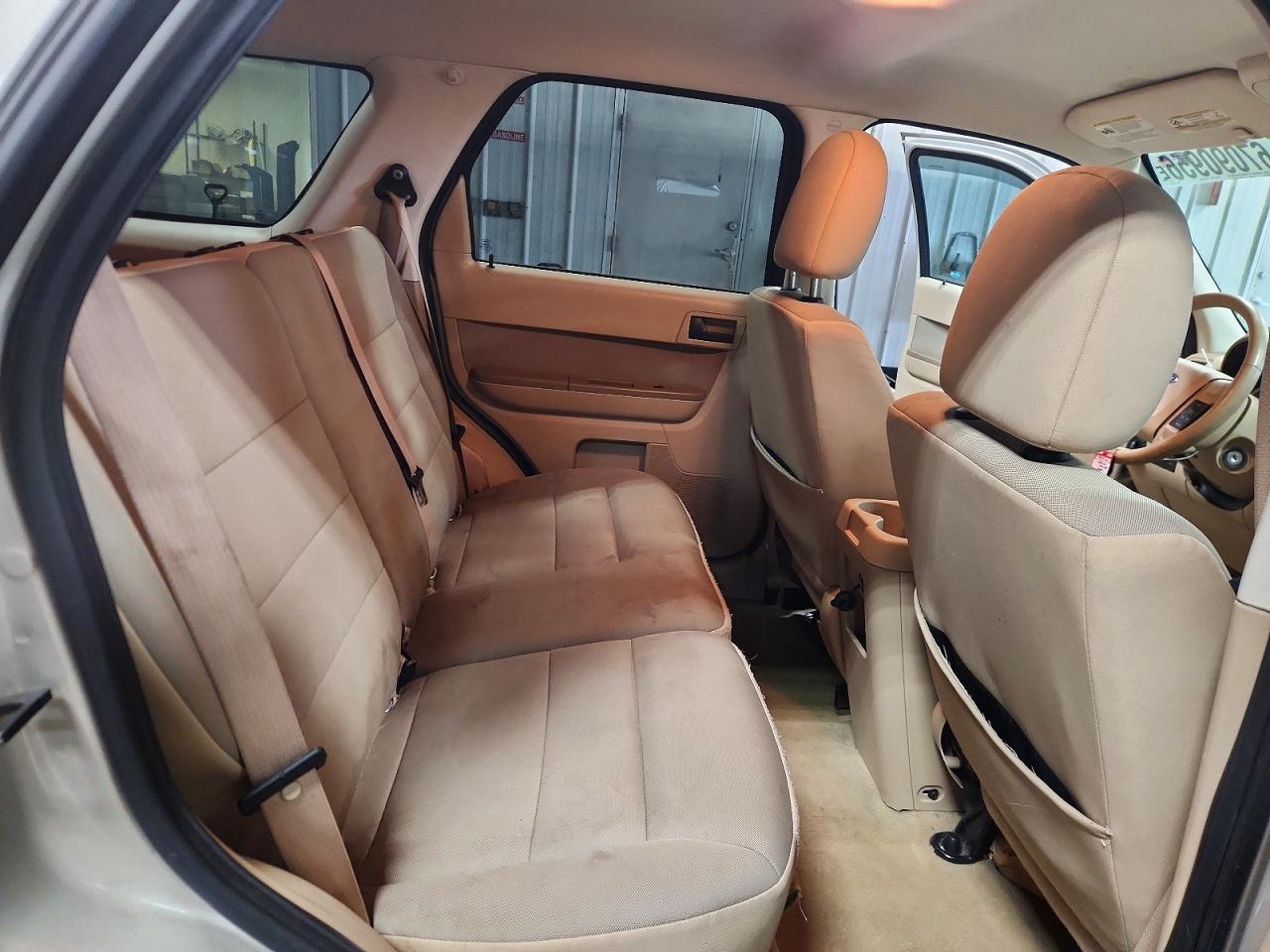 2012 Ford Escape Xlt Tan vin: 1FMCU0D77CKA72388