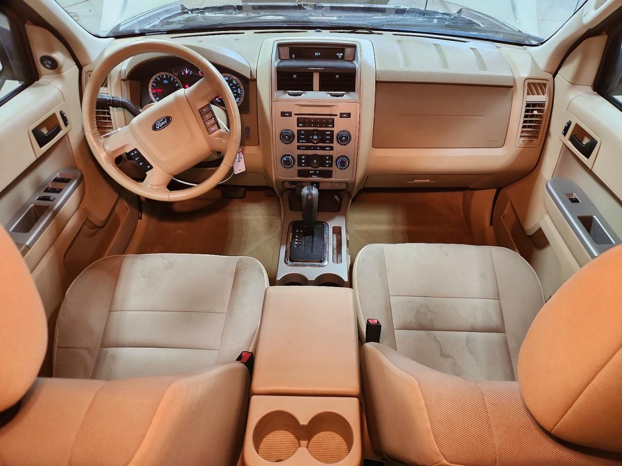 2012 Ford Escape Xlt Tan vin: 1FMCU0D77CKA72388