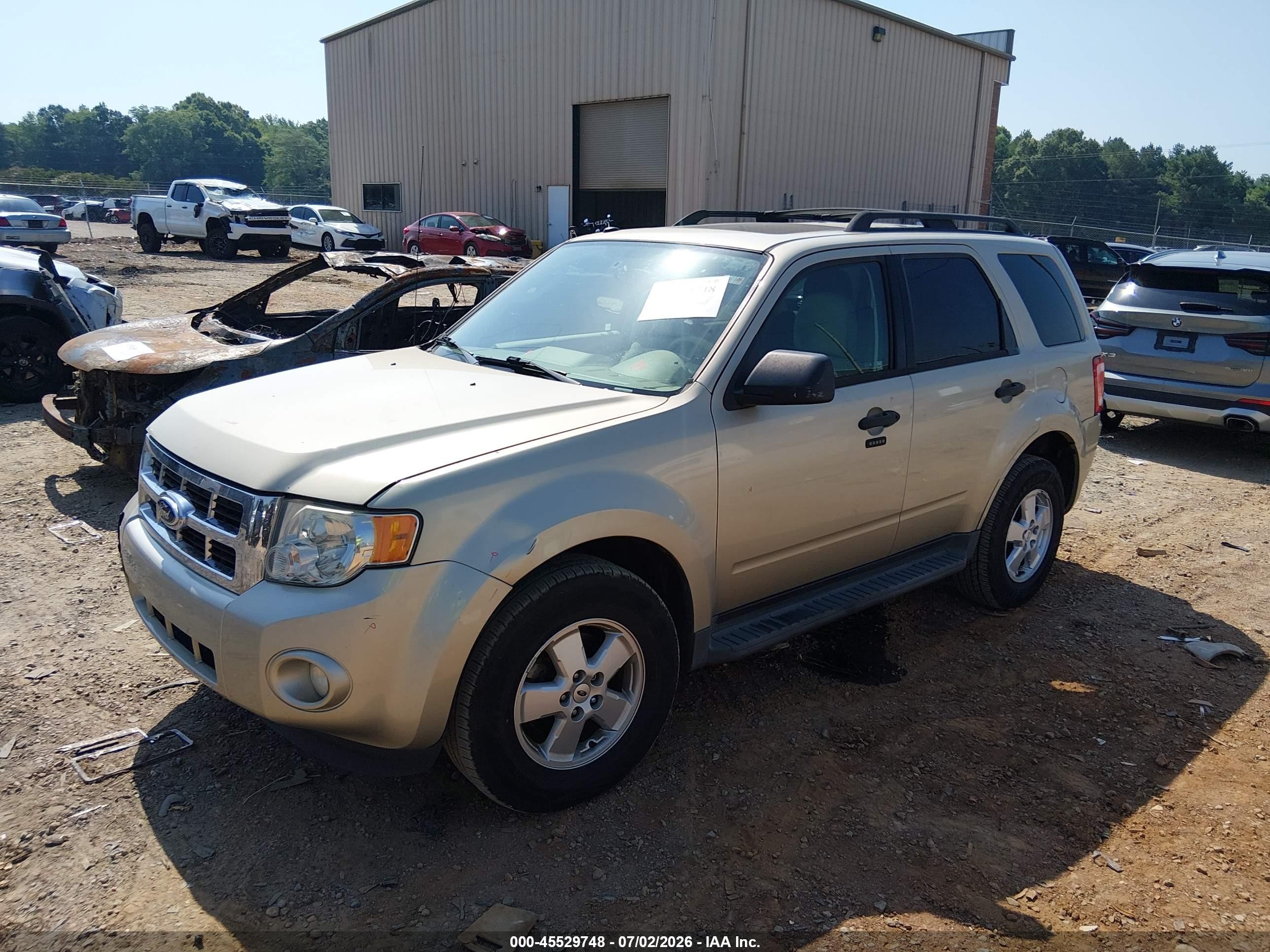 2012 Ford Escape Xlt Beige vin: 1FMCU0D77CKC60263