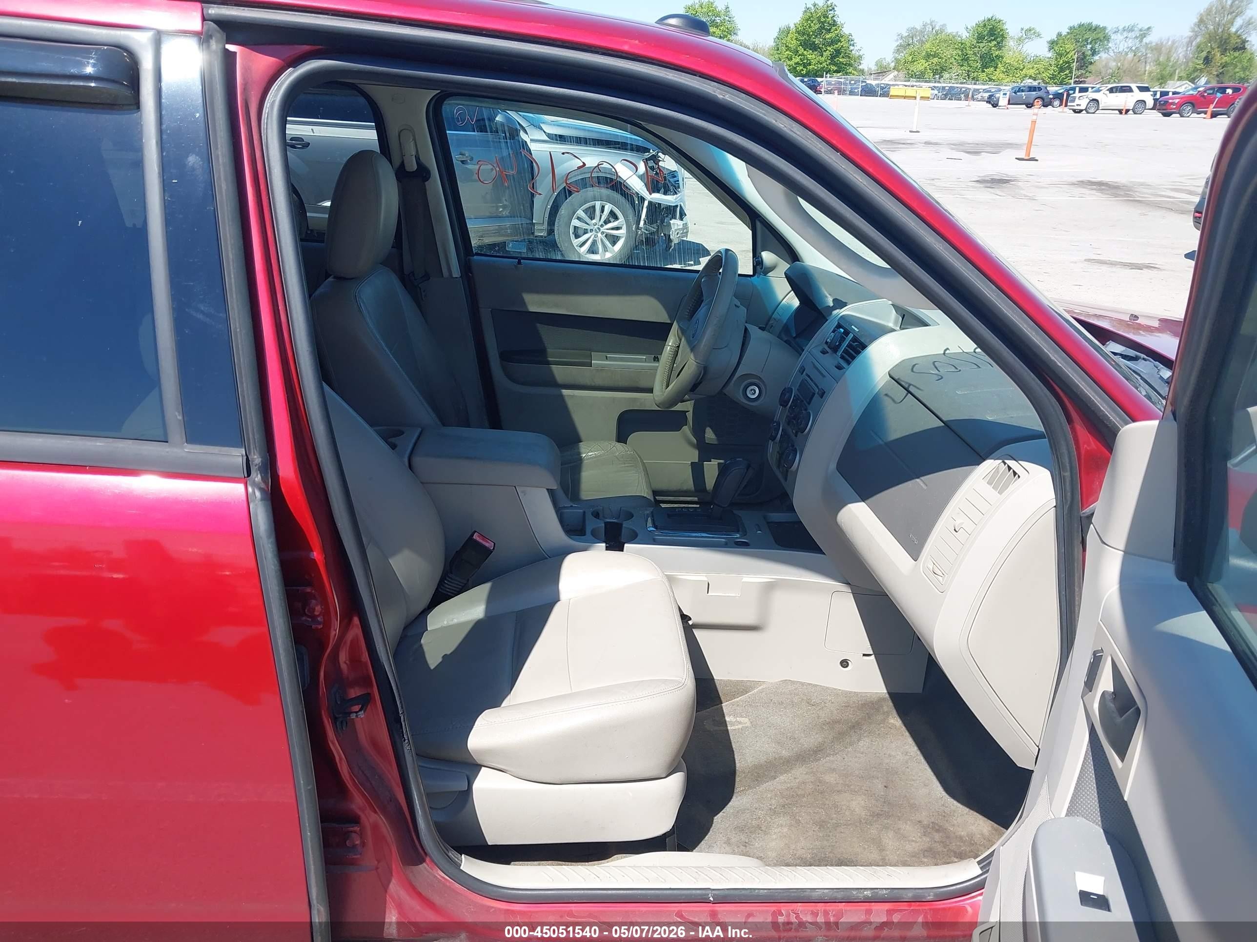 2012 Ford Escape Xlt Red vin: 1FMCU0D77CKC63180