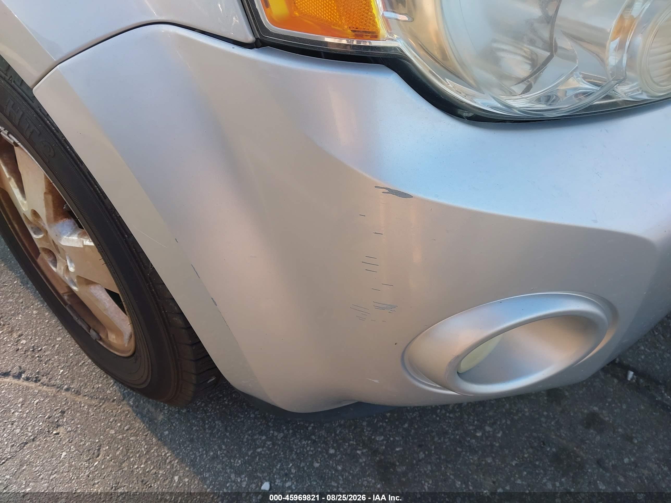 2010 Ford Escape Xlt Серебряный vin: 1FMCU0D78AKB31476
