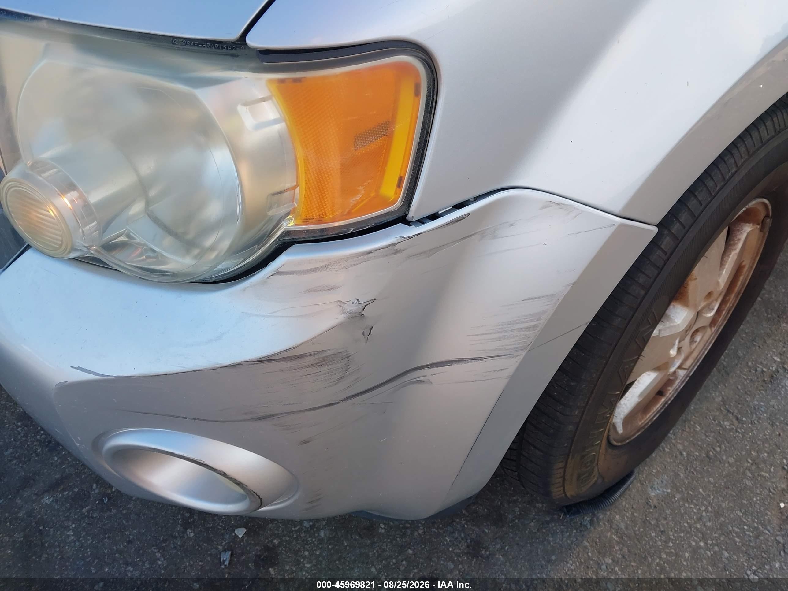 2010 Ford Escape Xlt Серебряный vin: 1FMCU0D78AKB31476