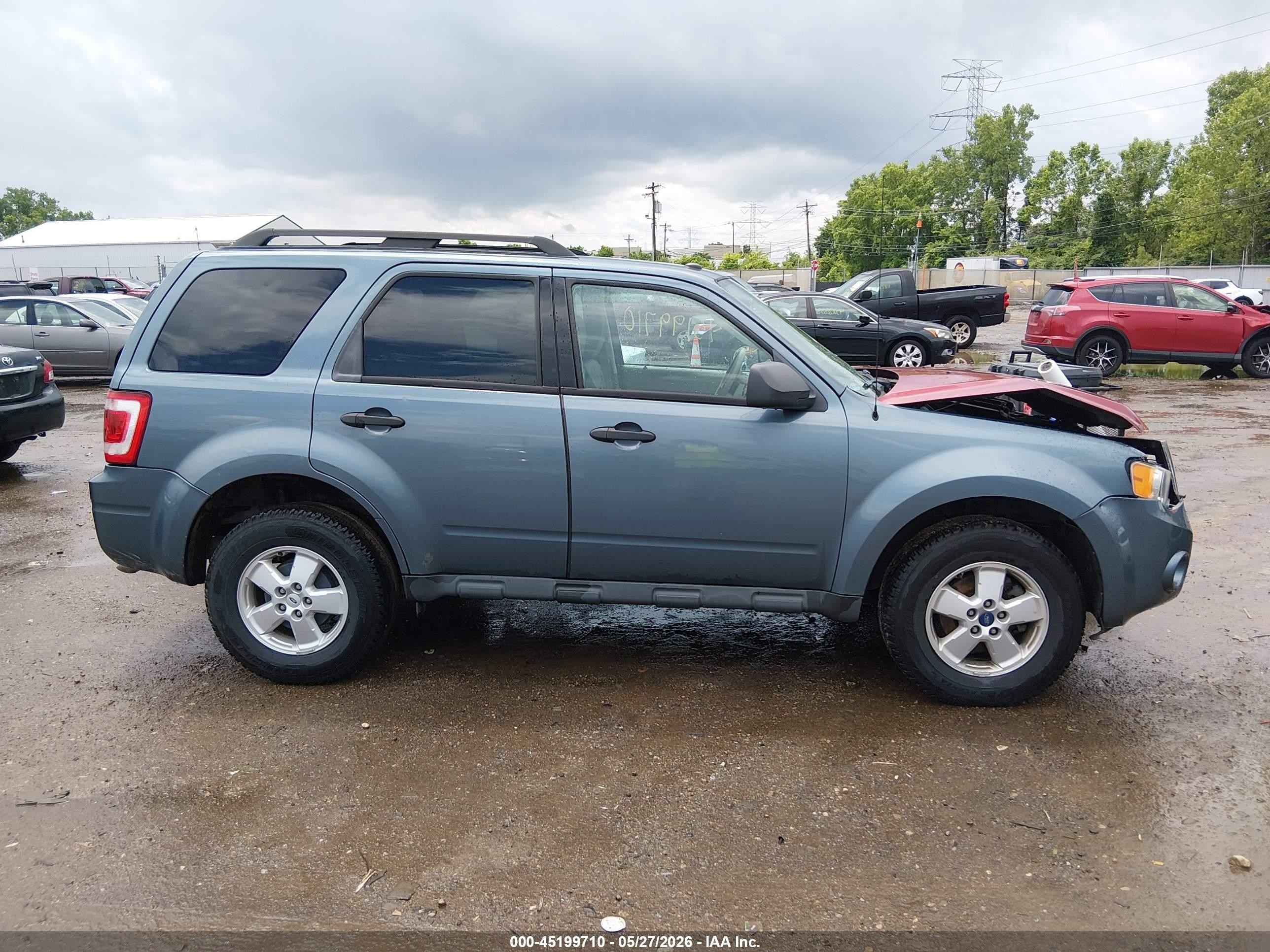 2010 Ford Escape Xlt Blue vin: 1FMCU0D78AKC64609