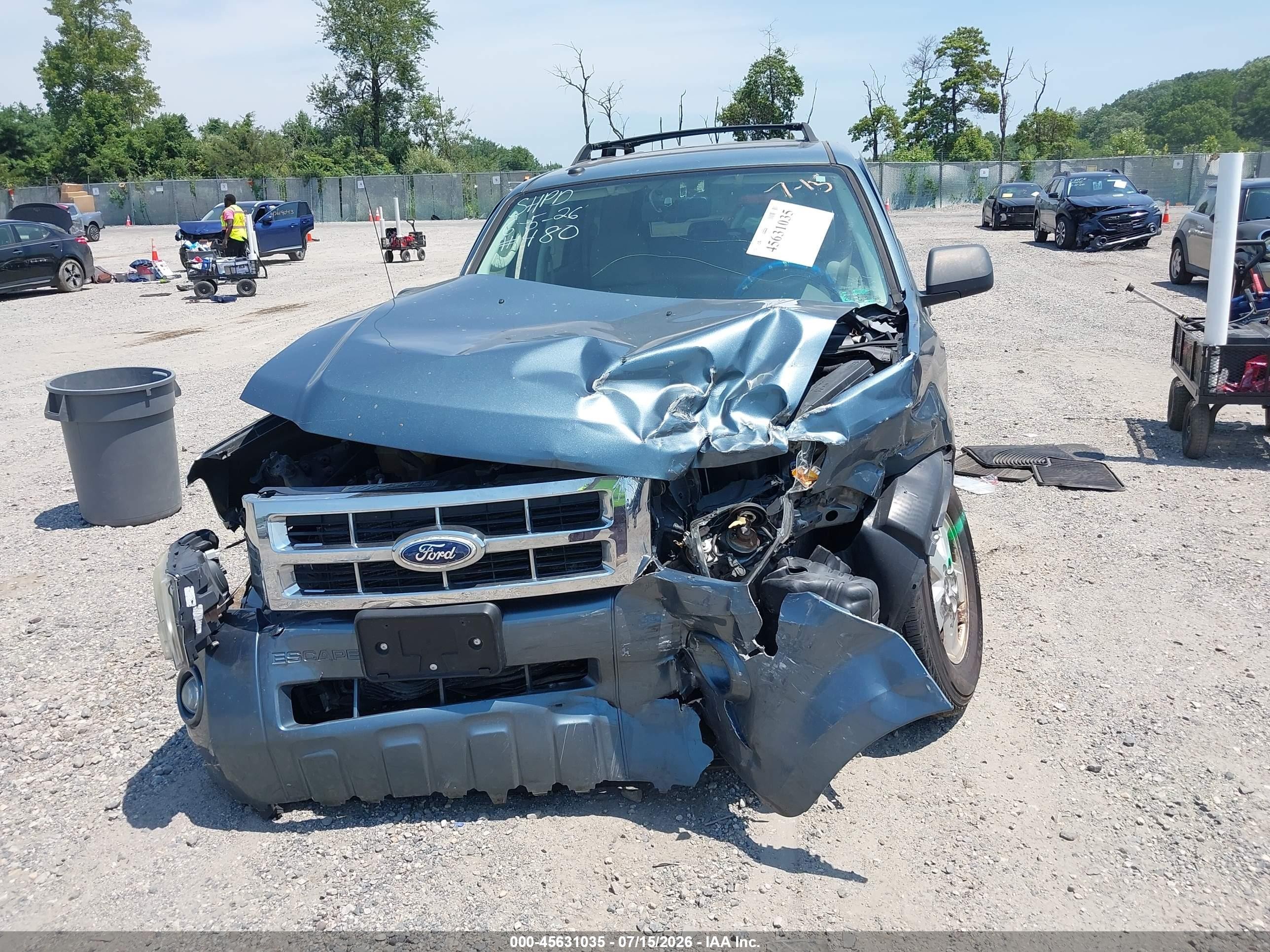 2010 Ford Escape Xlt Синий vin: 1FMCU0D78AKC82124