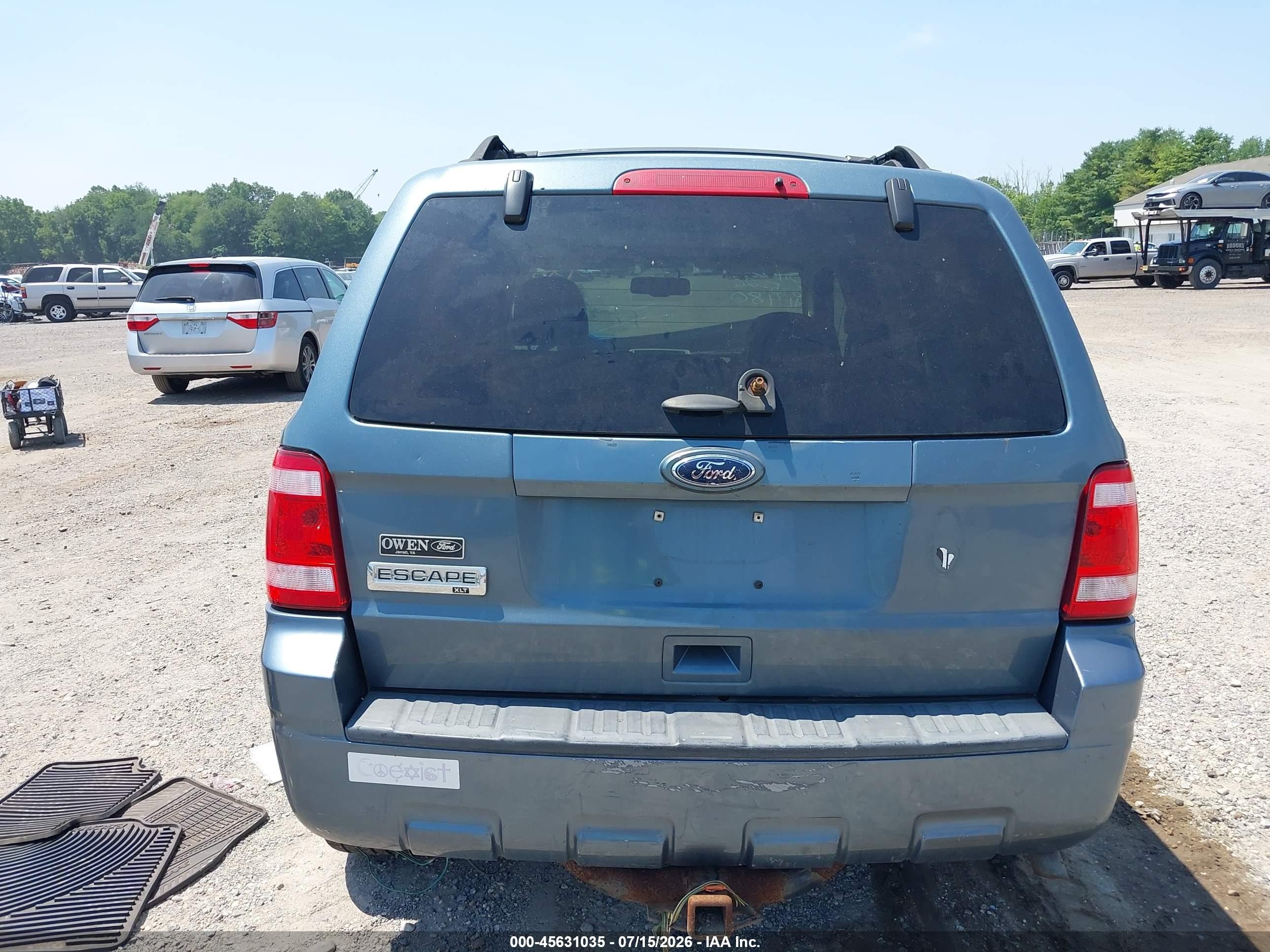 2010 Ford Escape Xlt Синий vin: 1FMCU0D78AKC82124