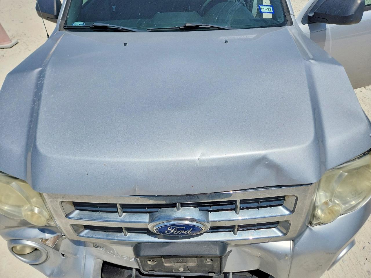 2011 Ford Escape Xlt Silver vin: 1FMCU0D78BKA80952