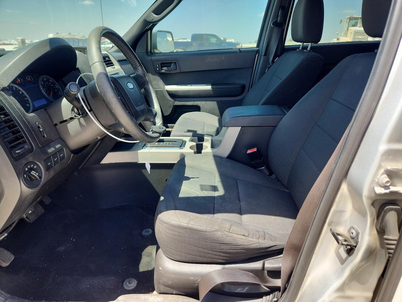 2011 Ford Escape Xlt Silver vin: 1FMCU0D78BKA80952