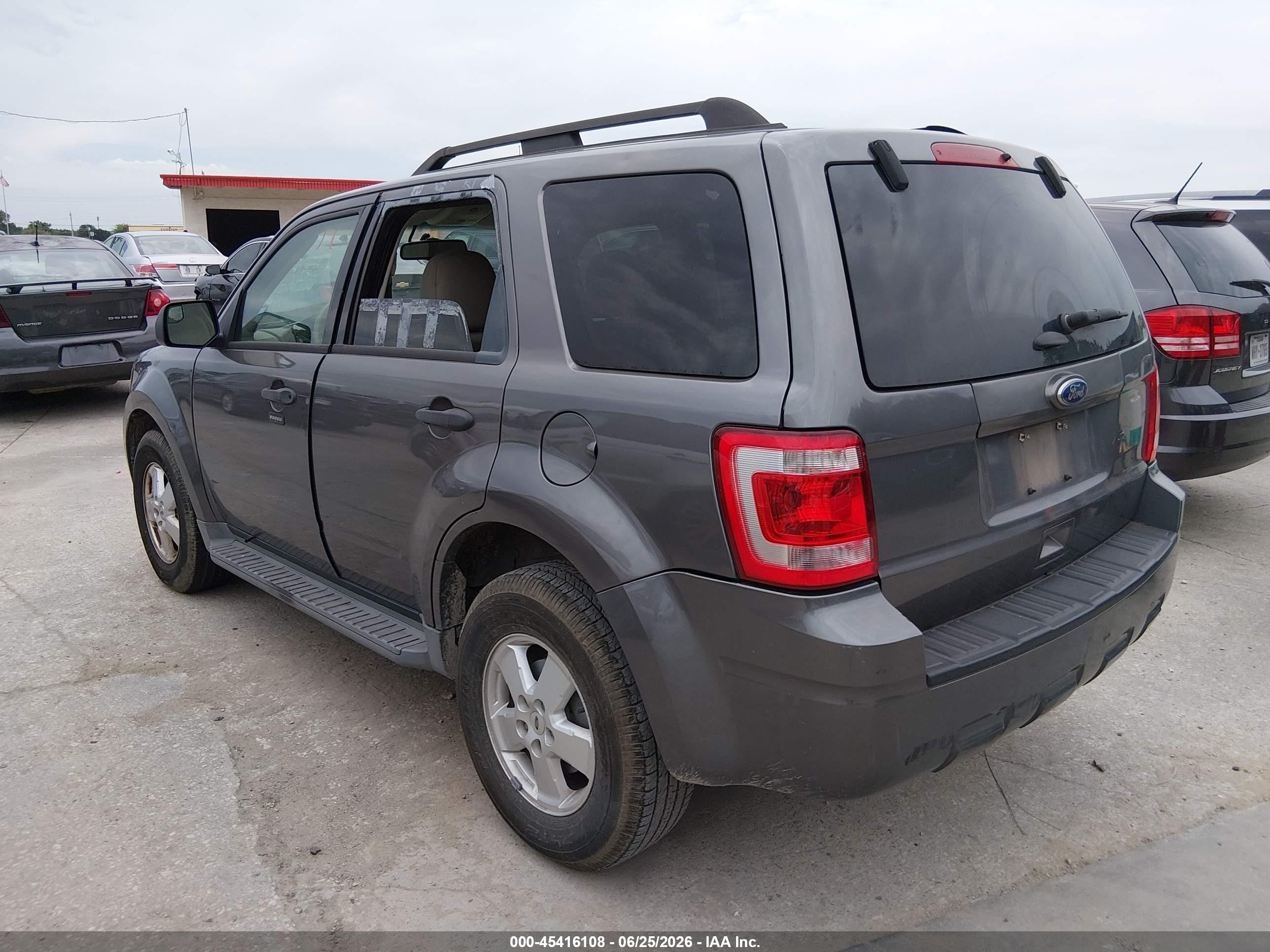2011 Ford Escape Xlt Зеленый vin: 1FMCU0D78BKB34881