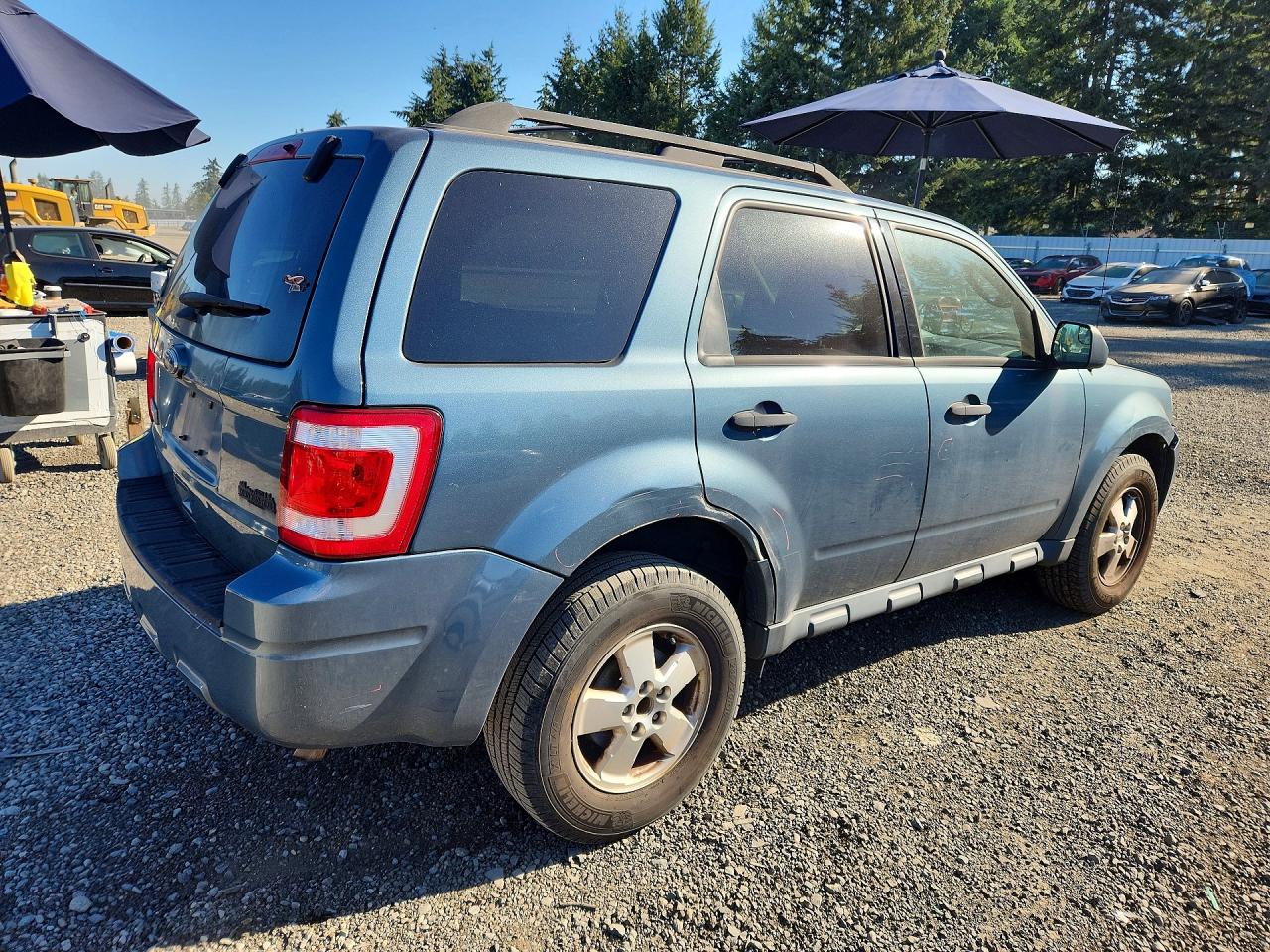 2011 Ford Escape Xlt Teal vin: 1FMCU0D78BKB71574