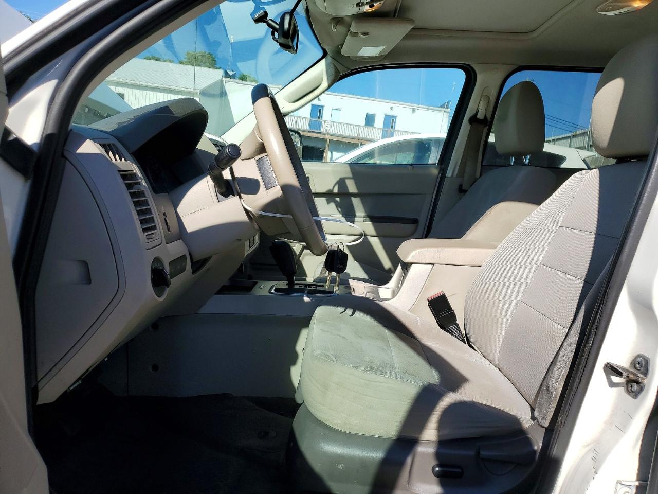 2011 Ford Escape Xlt Белый vin: 1FMCU0D78BKC22491