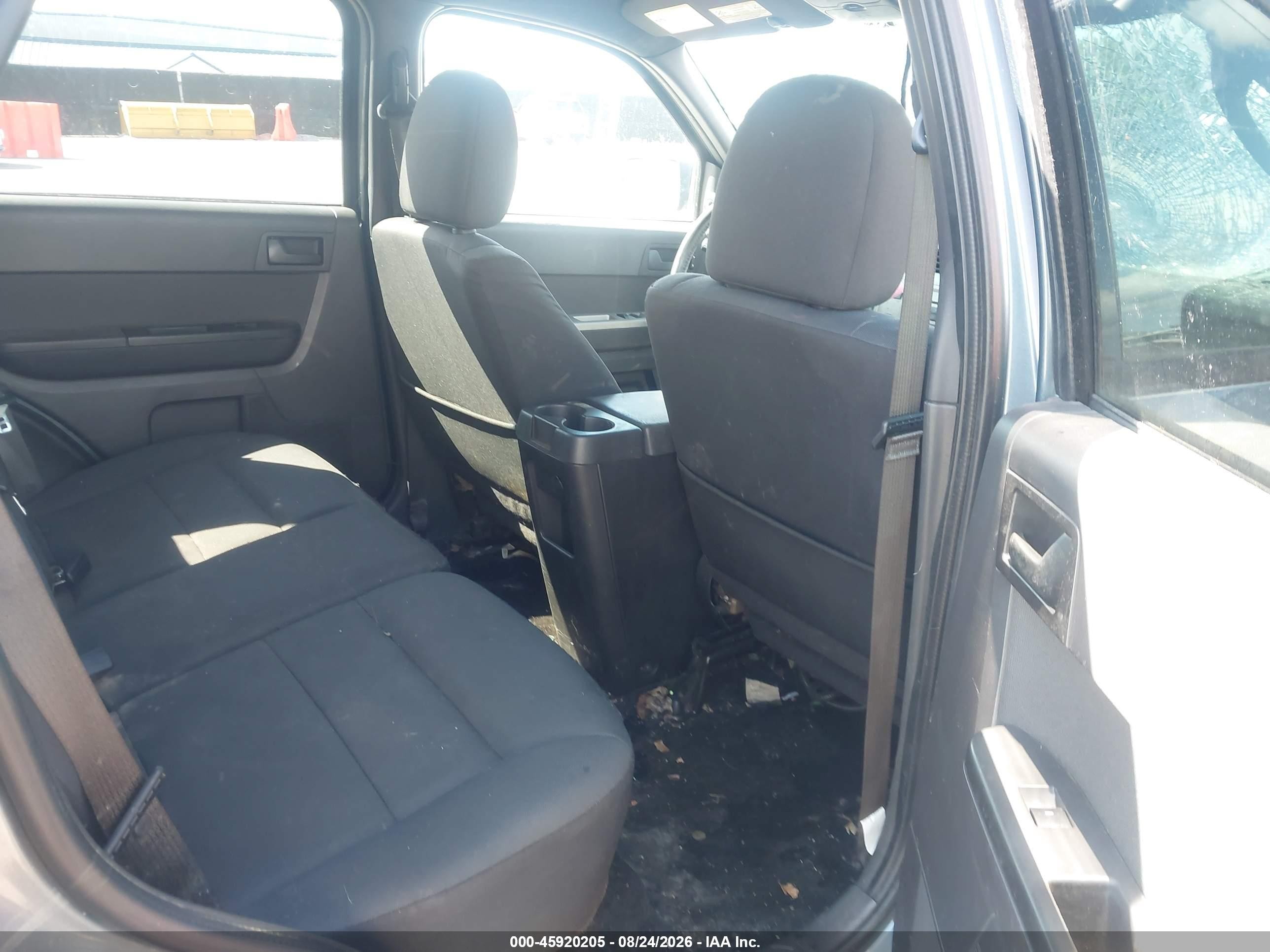 2011 Ford Escape Xlt Blue vin: 1FMCU0D78BKC40618