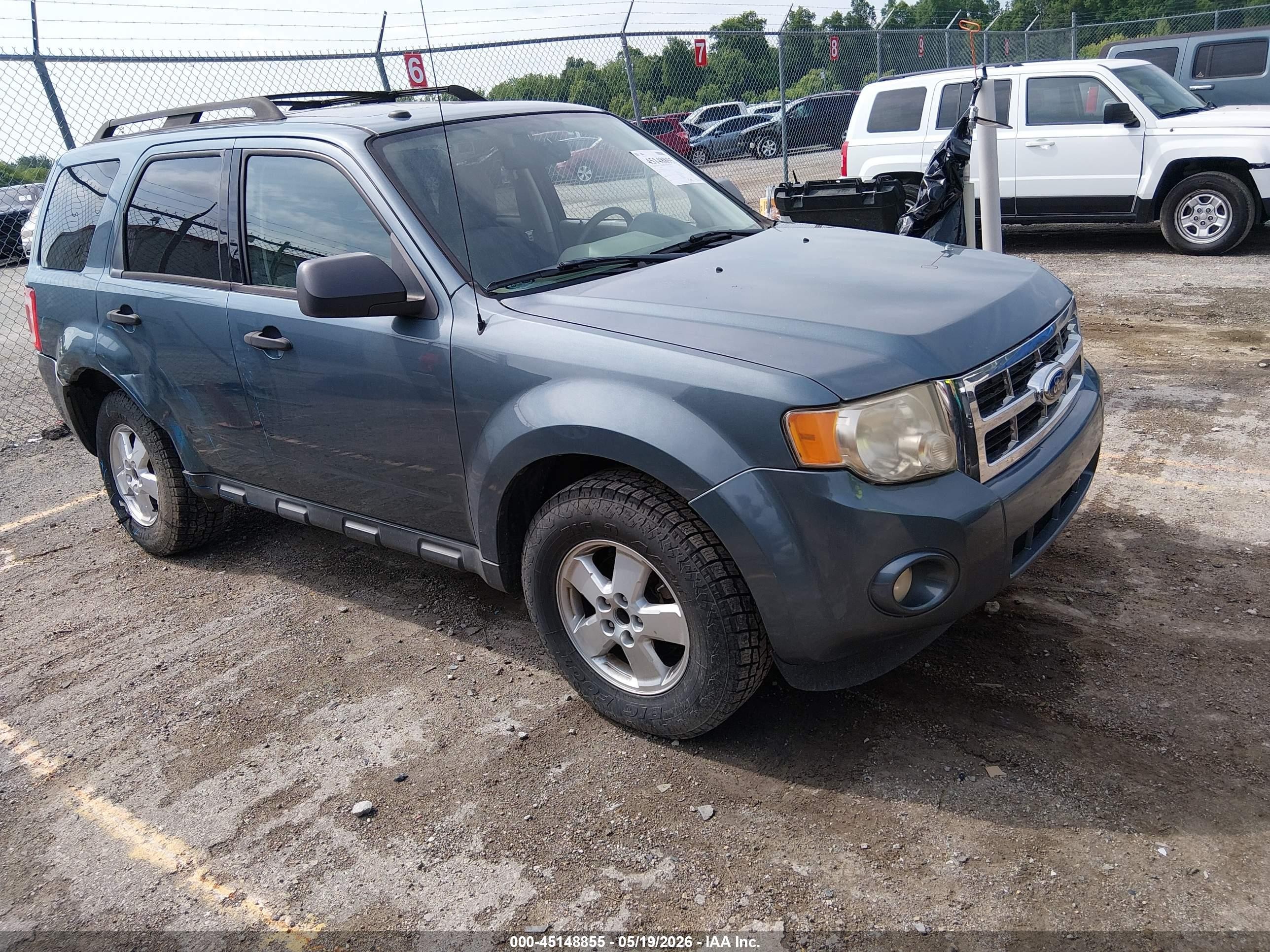 2012 Ford Escape Xlt Blue vin: 1FMCU0D78CKA21532