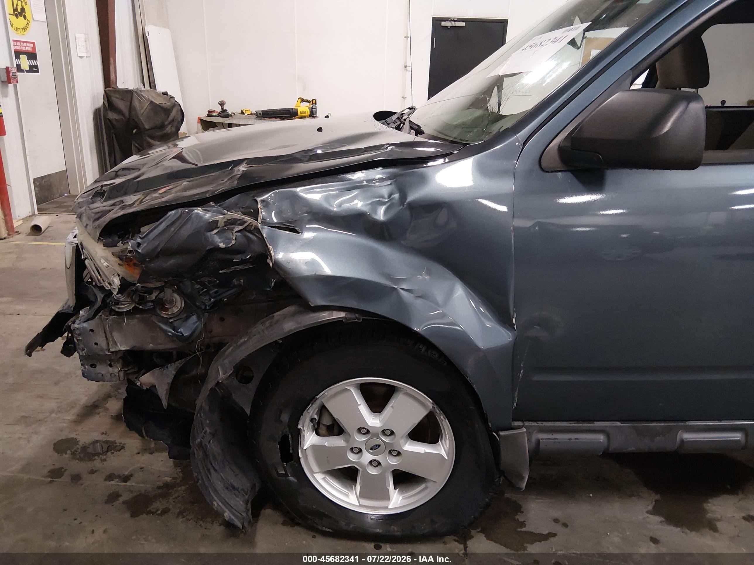 2012 Ford Escape Xlt Blue vin: 1FMCU0D78CKA91855