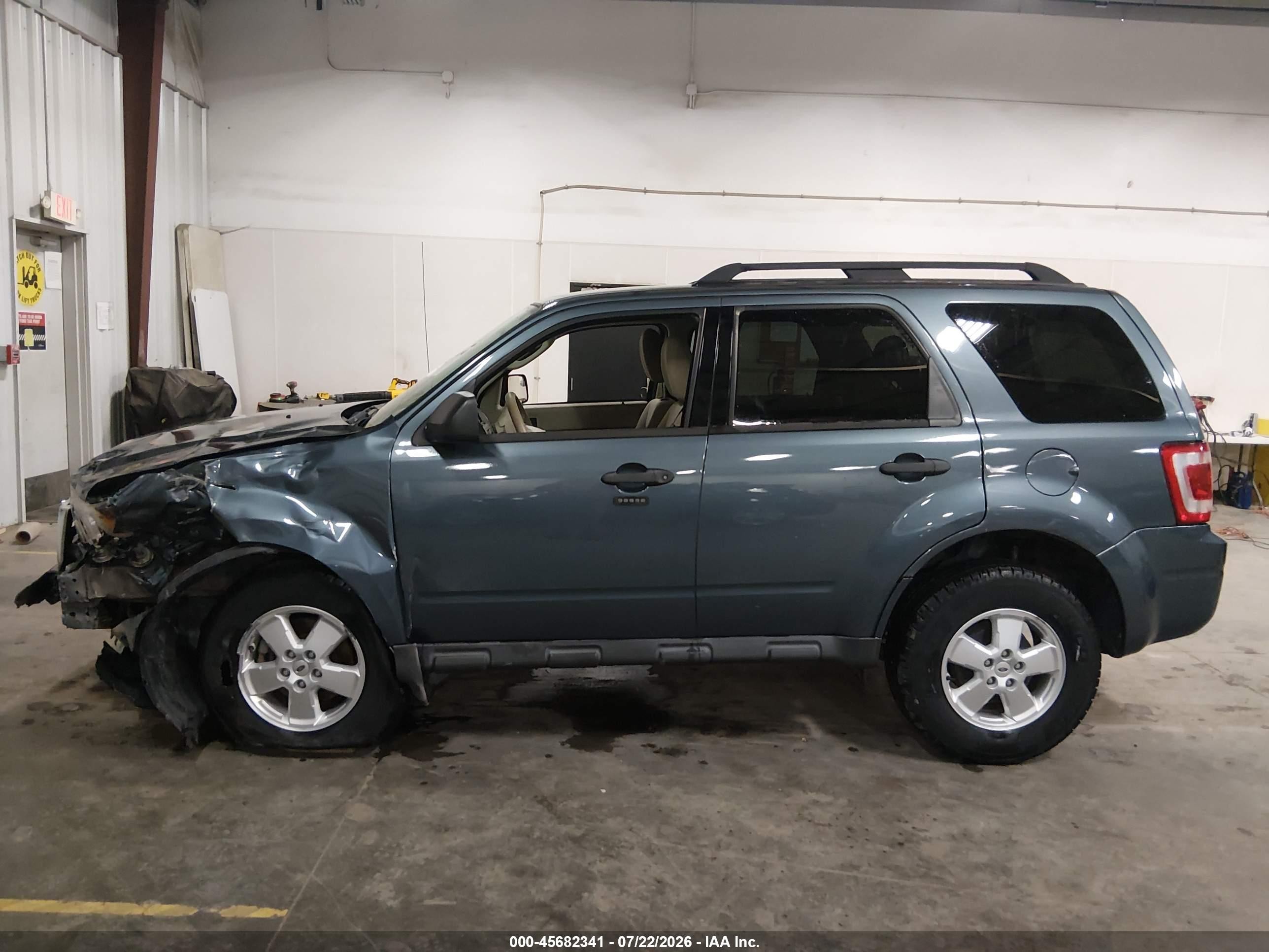 2012 Ford Escape Xlt Blue vin: 1FMCU0D78CKA91855