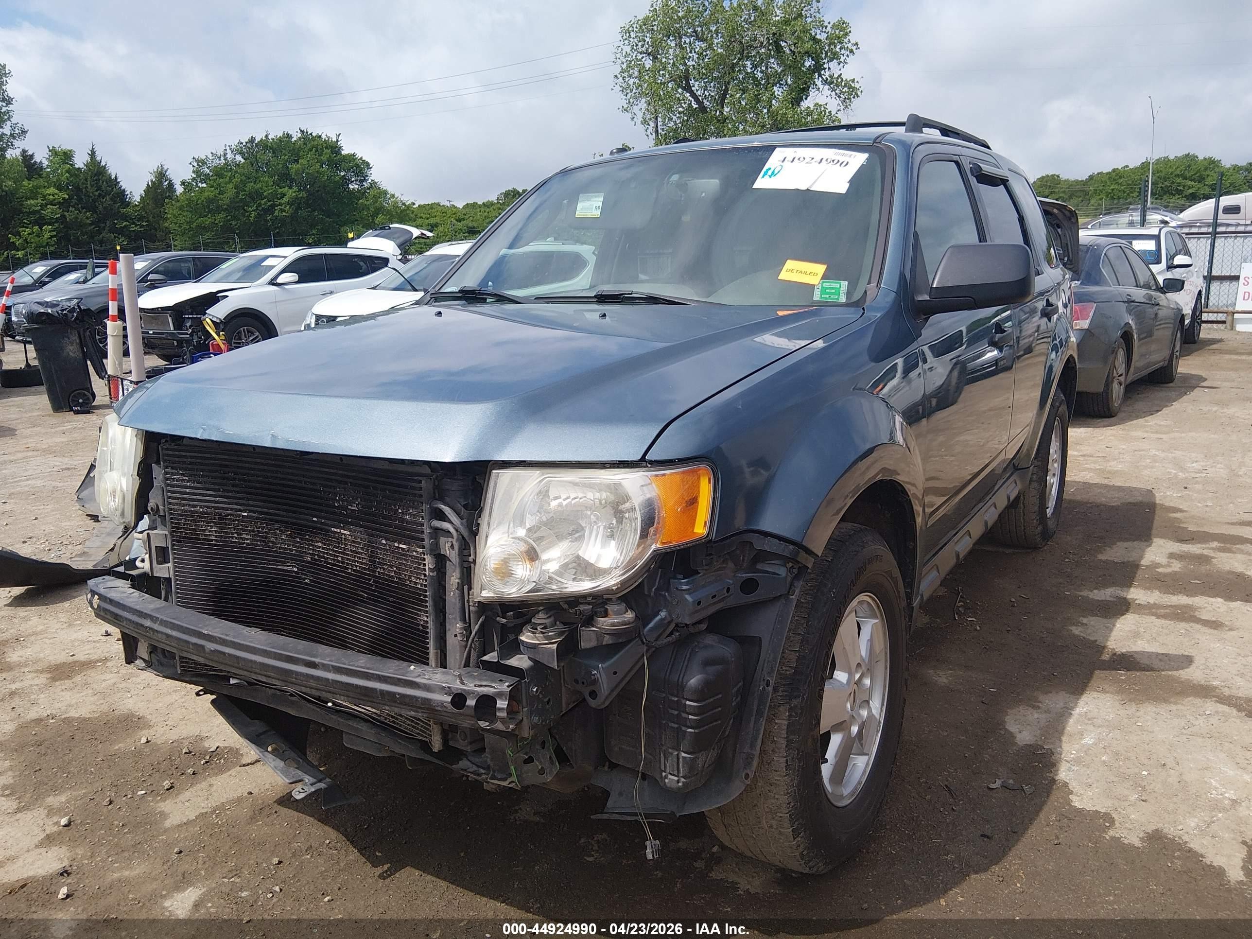 2012 Ford Escape Xlt Blue vin: 1FMCU0D78CKB01784