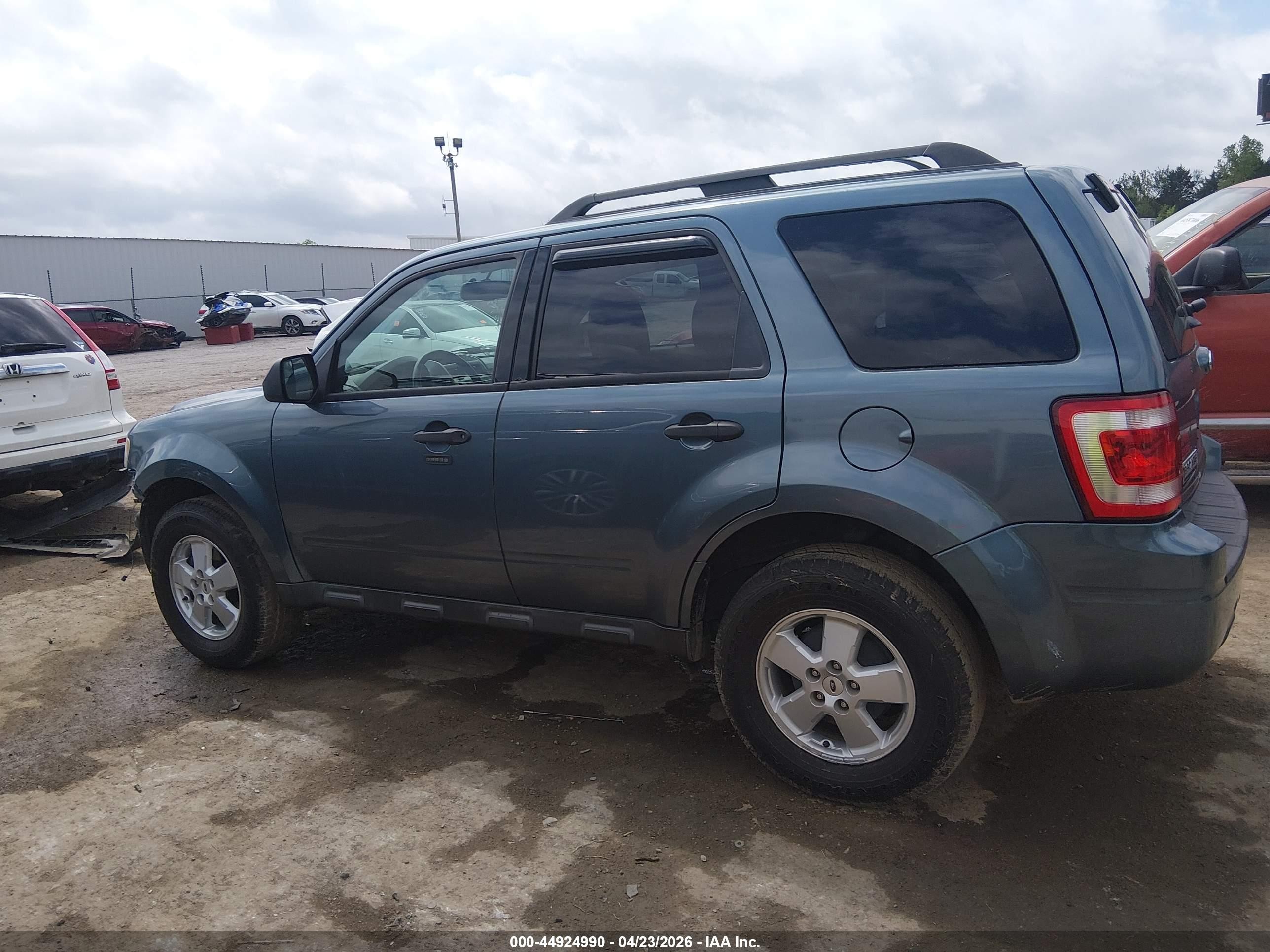 2012 Ford Escape Xlt Blue vin: 1FMCU0D78CKB01784