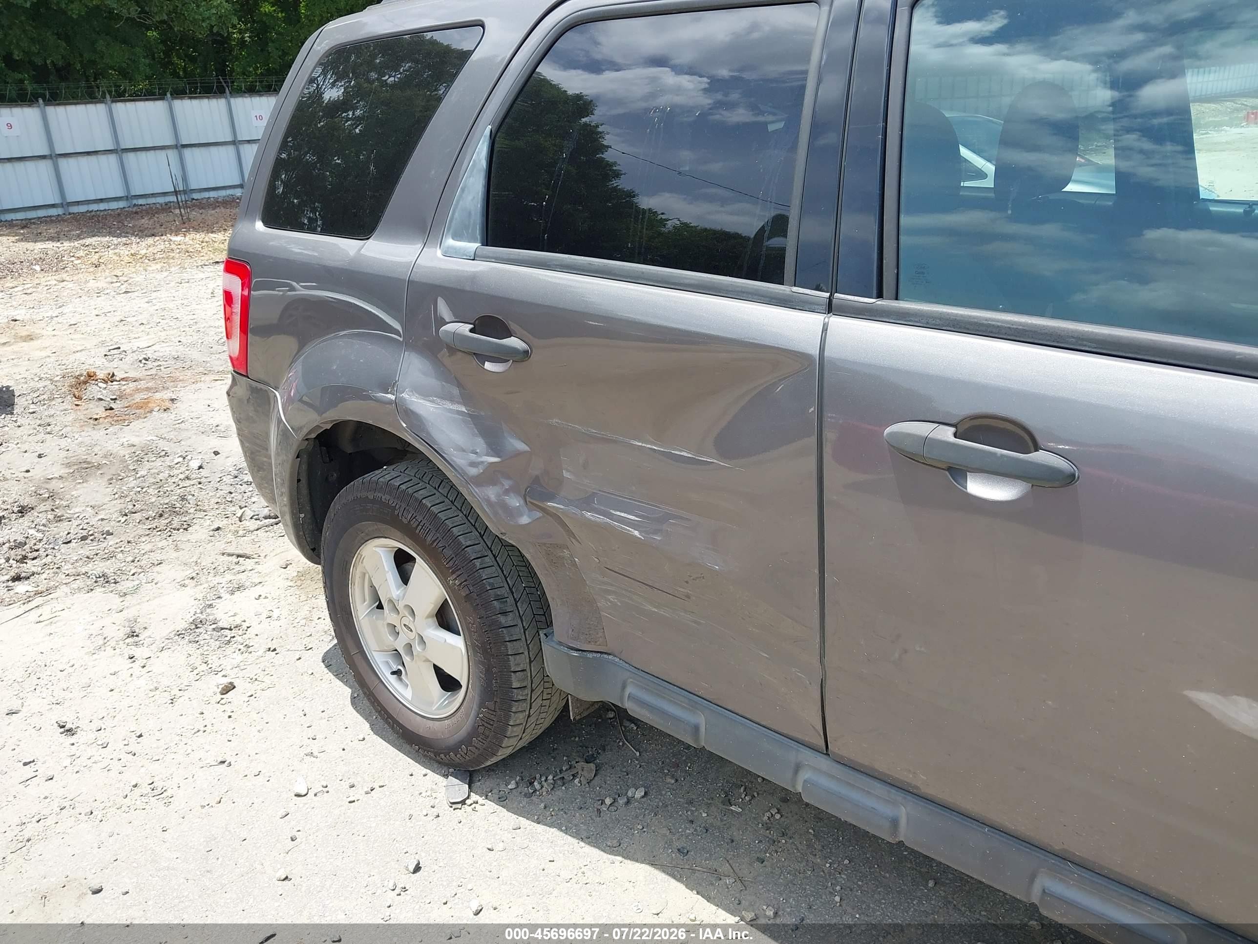 2012 Ford Escape Xlt Gray vin: 1FMCU0D78CKB71799