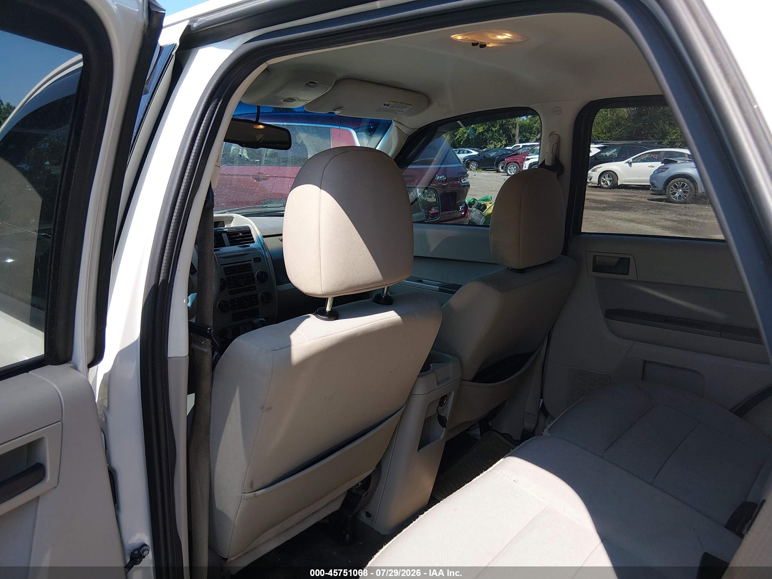 2012 Ford Escape Xlt White vin: 1FMCU0D78CKB87887