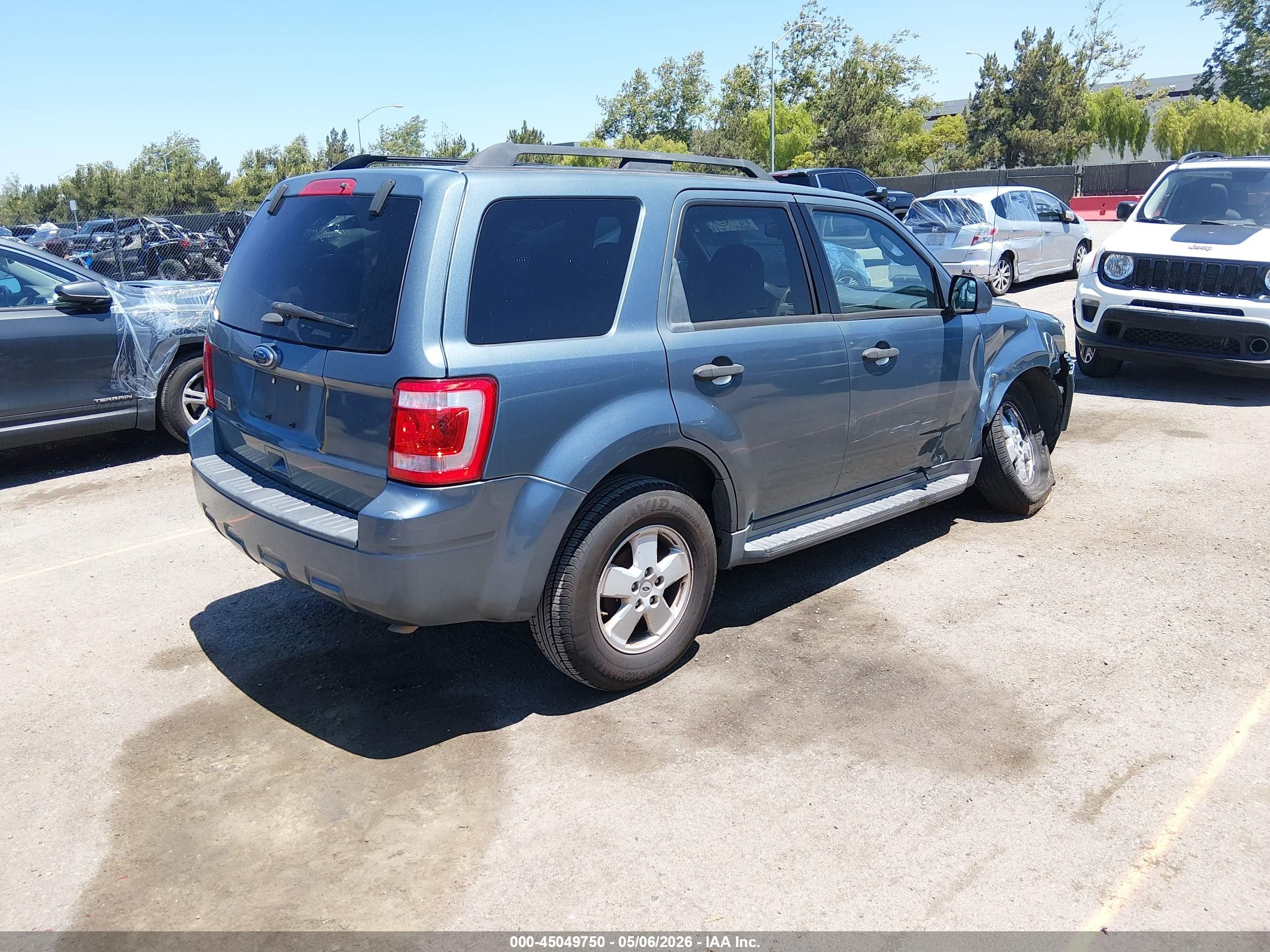 2012 Ford Escape Xlt Gray vin: 1FMCU0D78CKC45366