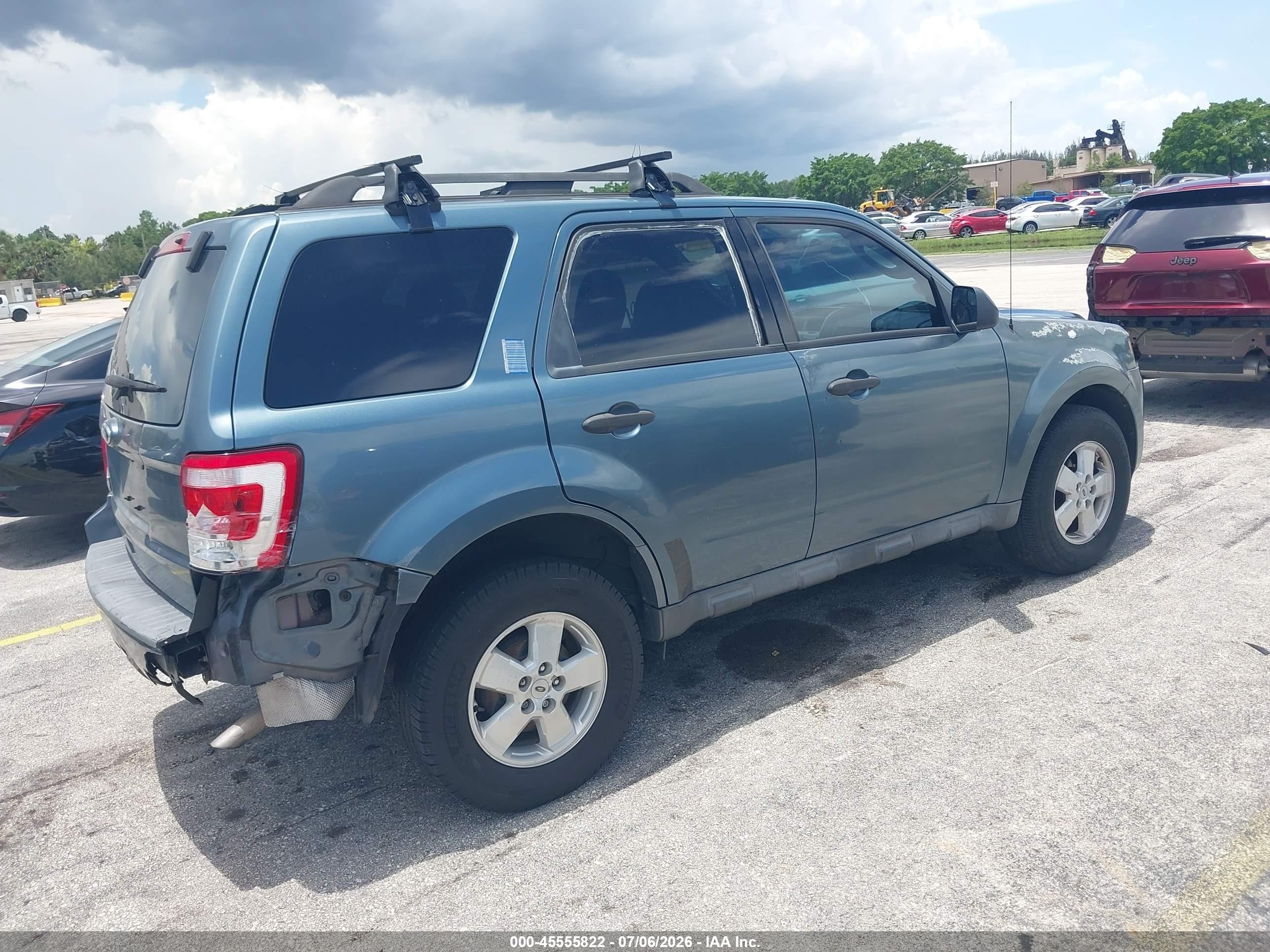 2010 Ford Escape Xlt Серый vin: 1FMCU0D79AKB28862