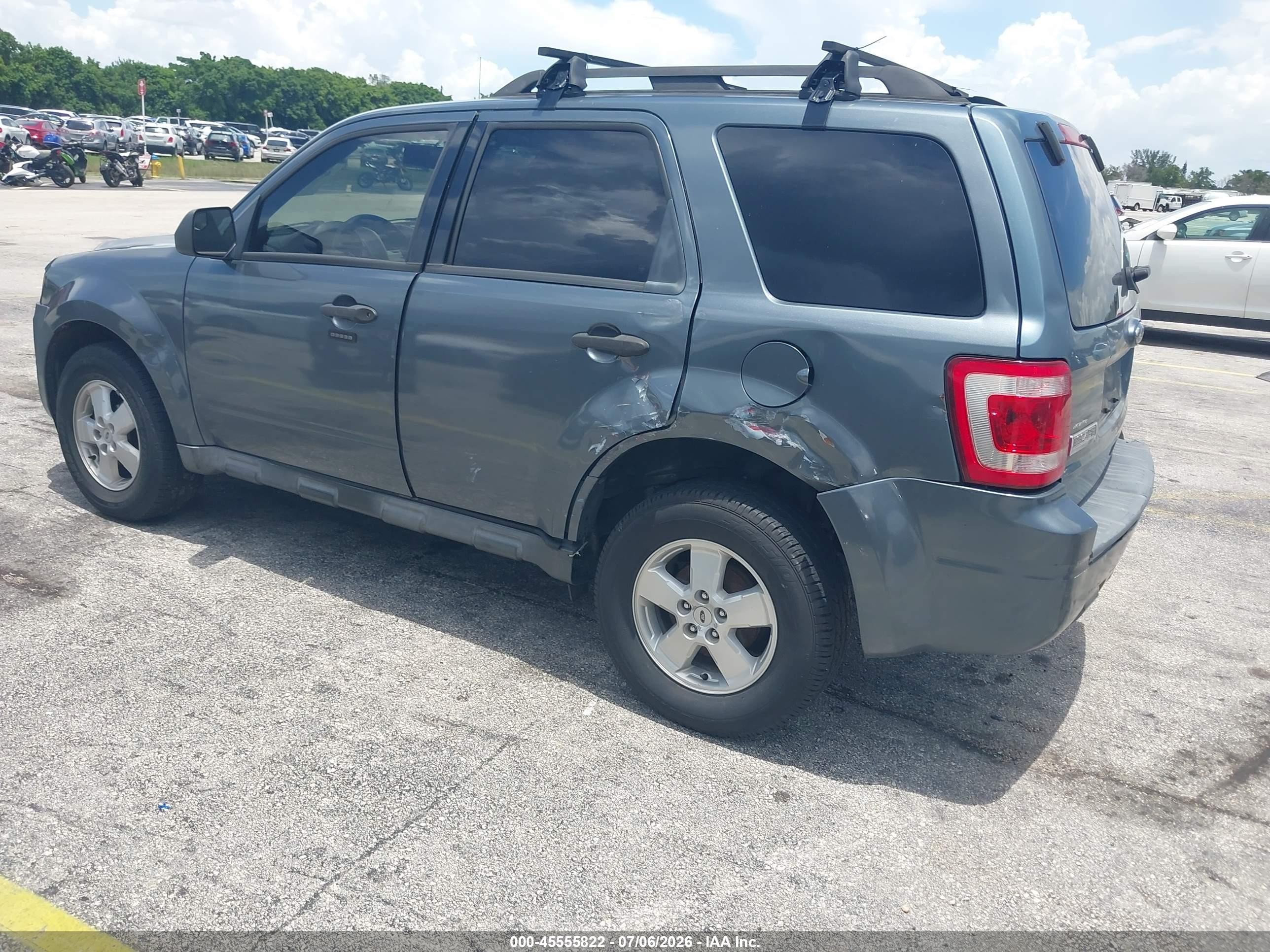 2010 Ford Escape Xlt Серый vin: 1FMCU0D79AKB28862
