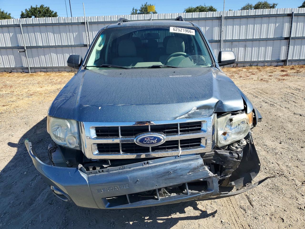 2010 Ford Escape Xlt Teal vin: 1FMCU0D79AKB41742