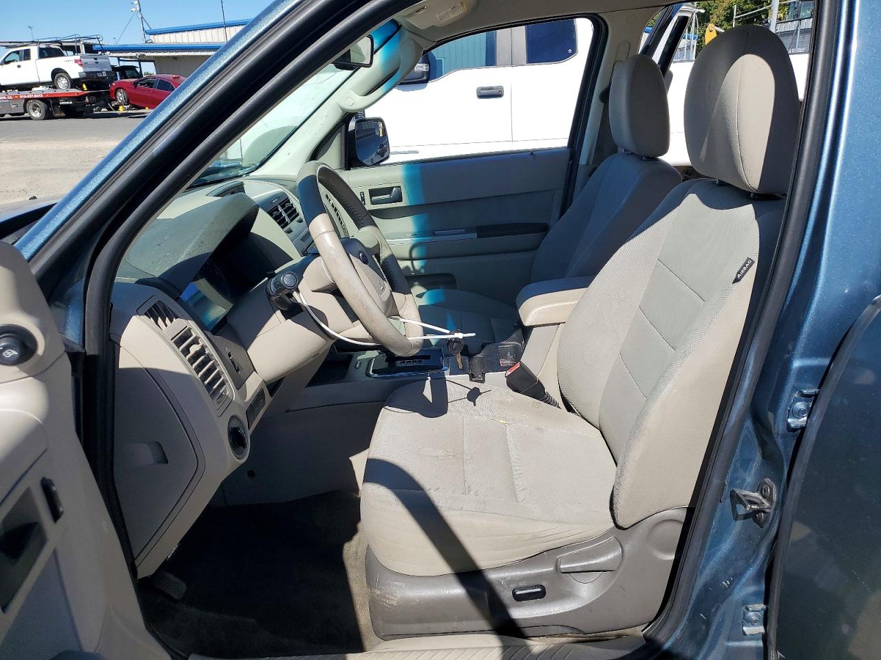 2010 Ford Escape Xlt Teal vin: 1FMCU0D79AKB41742