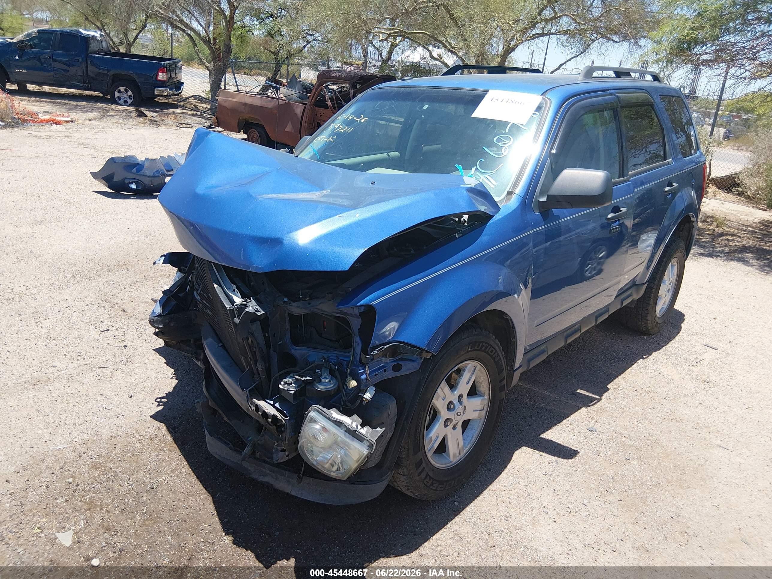 2010 Ford Escape Xlt Blue vin: 1FMCU0D79AKC60780