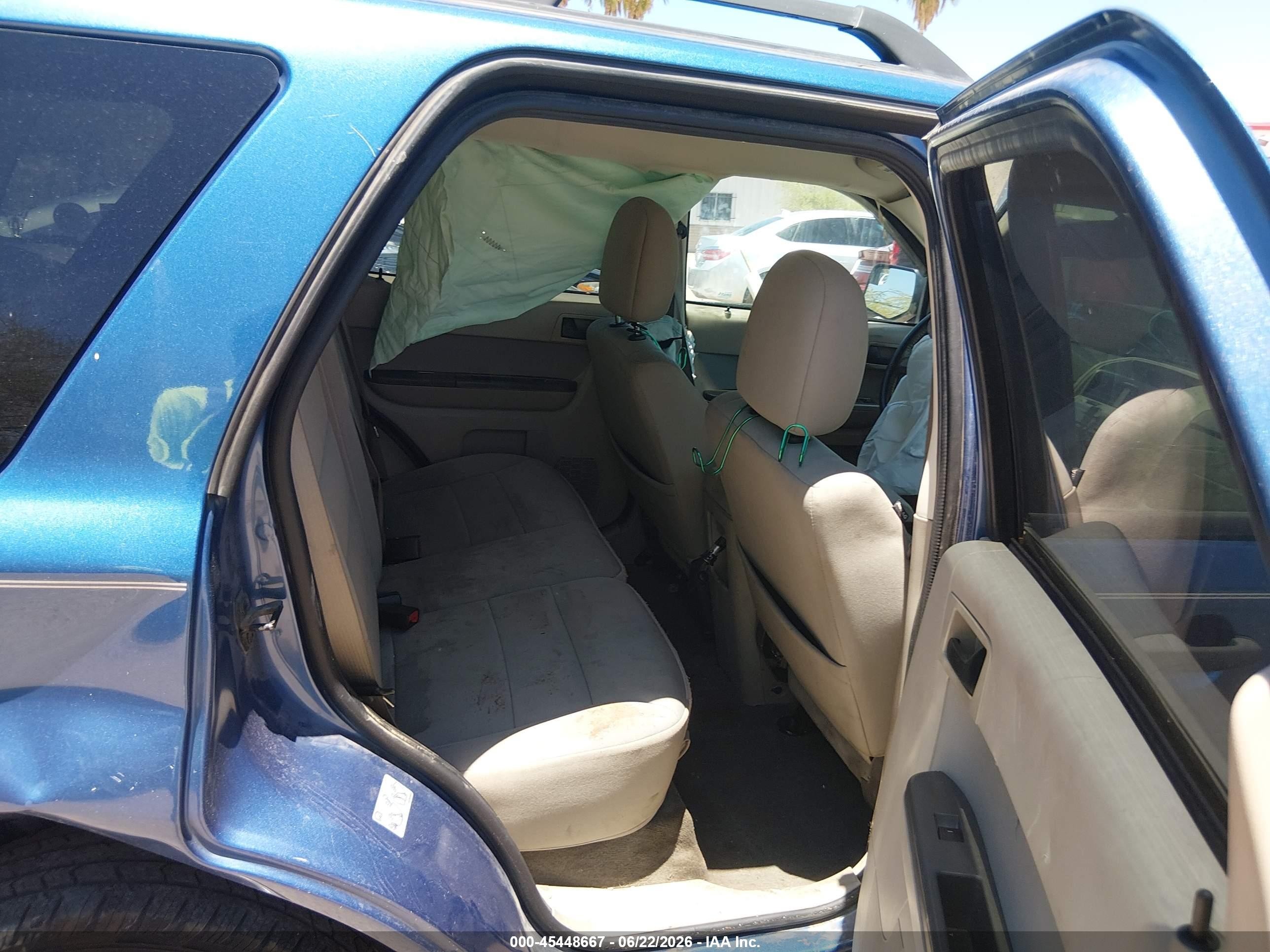 2010 Ford Escape Xlt Blue vin: 1FMCU0D79AKC60780