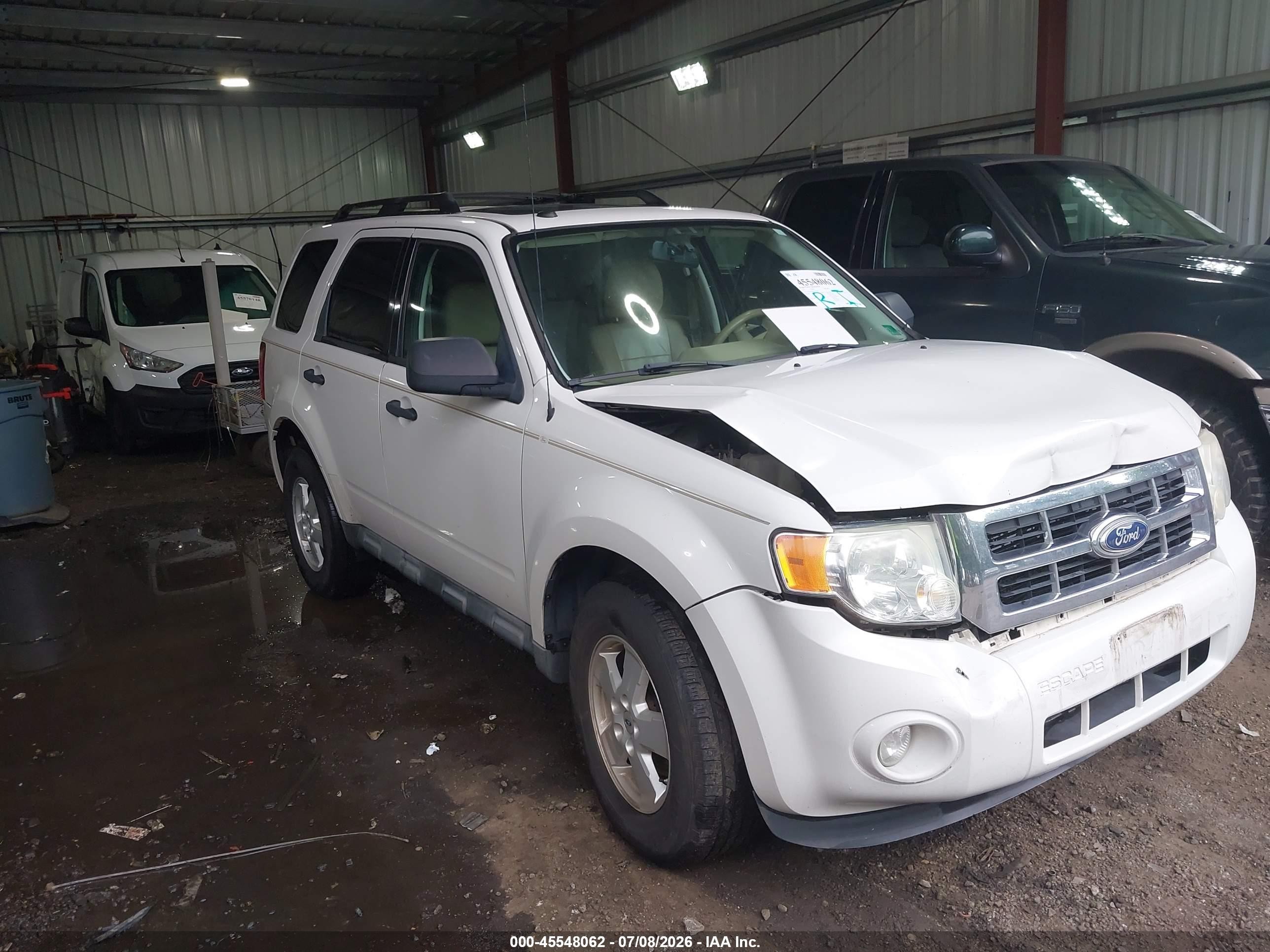 2011 Ford Escape Xlt Белый vin: 1FMCU0D79BKA63285