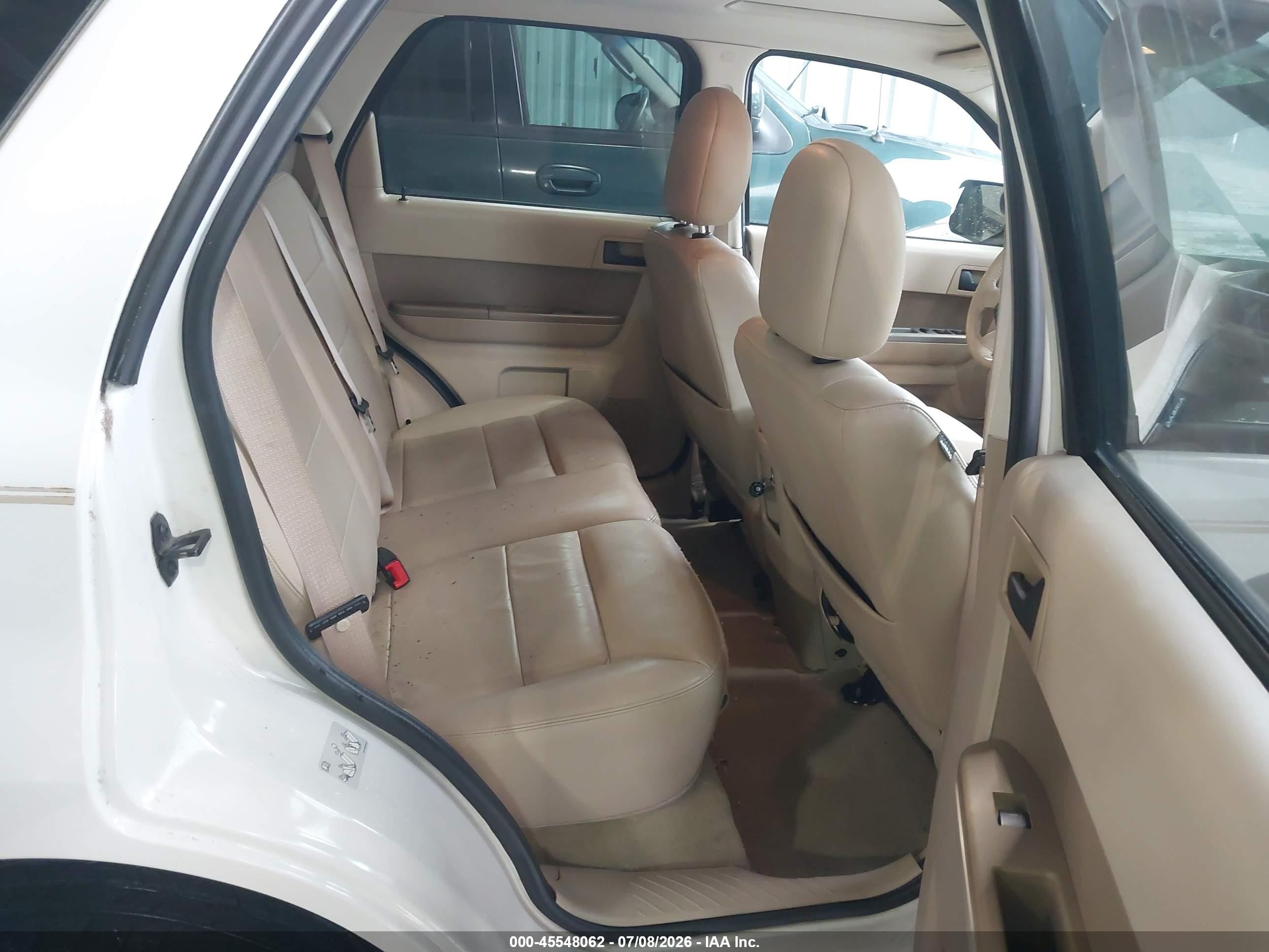 2011 Ford Escape Xlt White vin: 1FMCU0D79BKA63285
