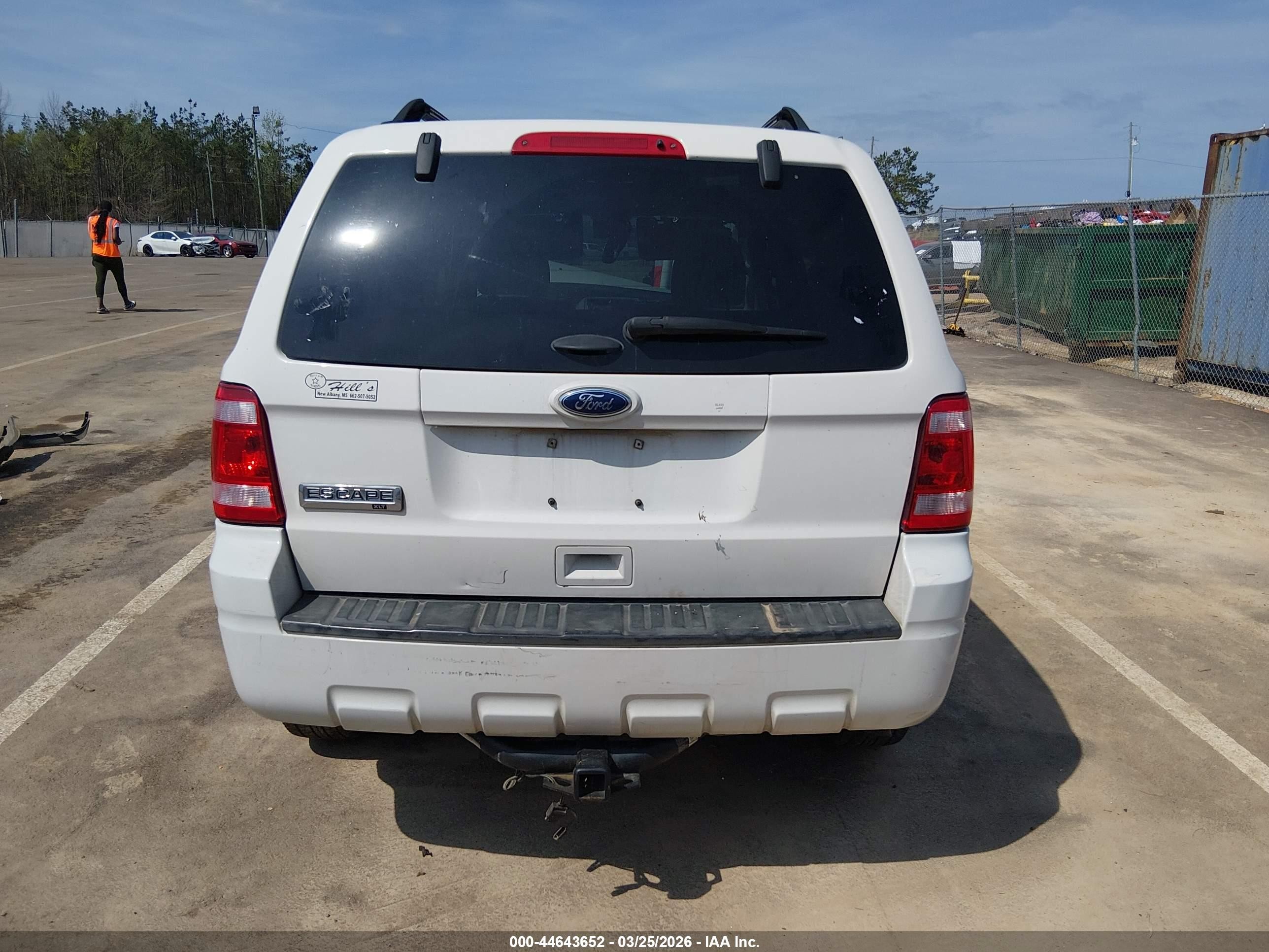 2011 Ford Escape Xlt Белый vin: 1FMCU0D79BKB36297