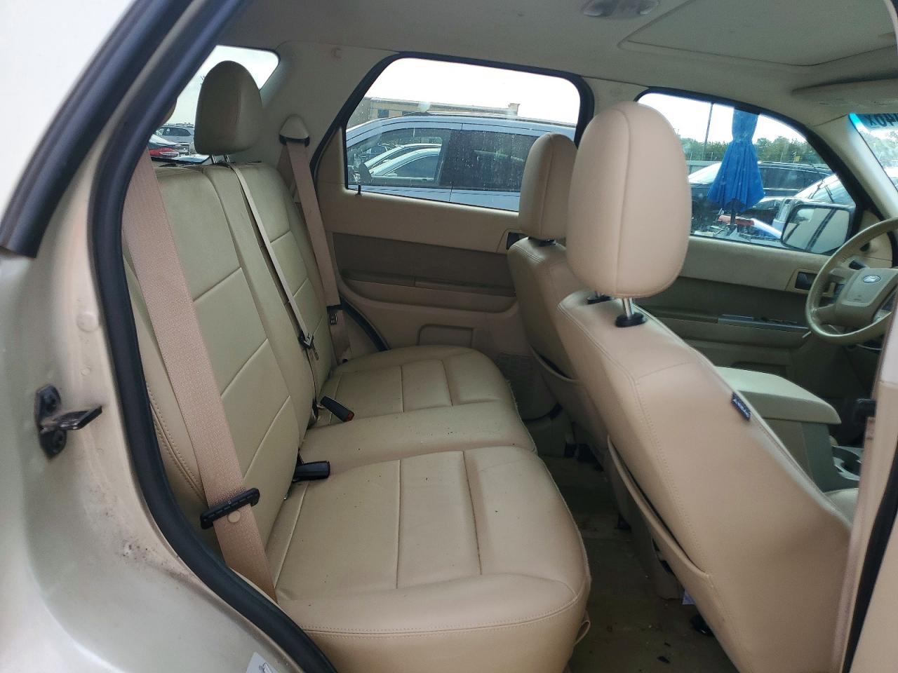 2011 Ford Escape Xlt Tan vin: 1FMCU0D79BKB64908