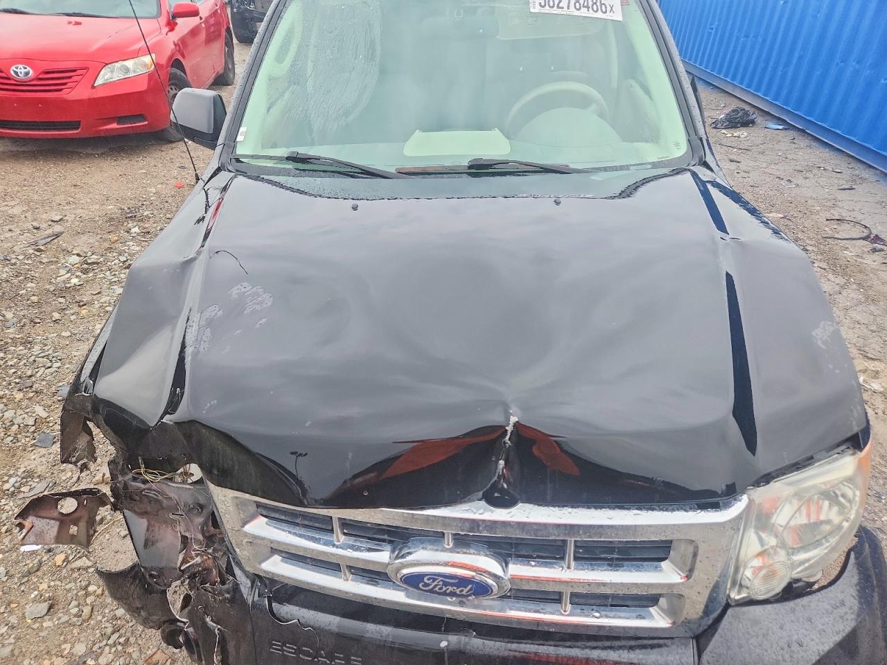 2011 Ford Escape Xlt Black vin: 1FMCU0D79BKB86410