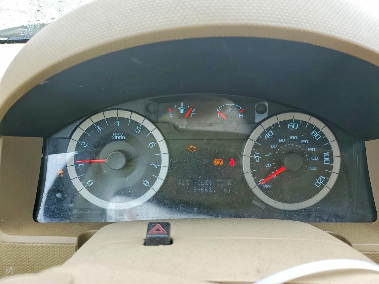 2011 Ford Escape Xlt White vin: 1FMCU0D79BKC08020